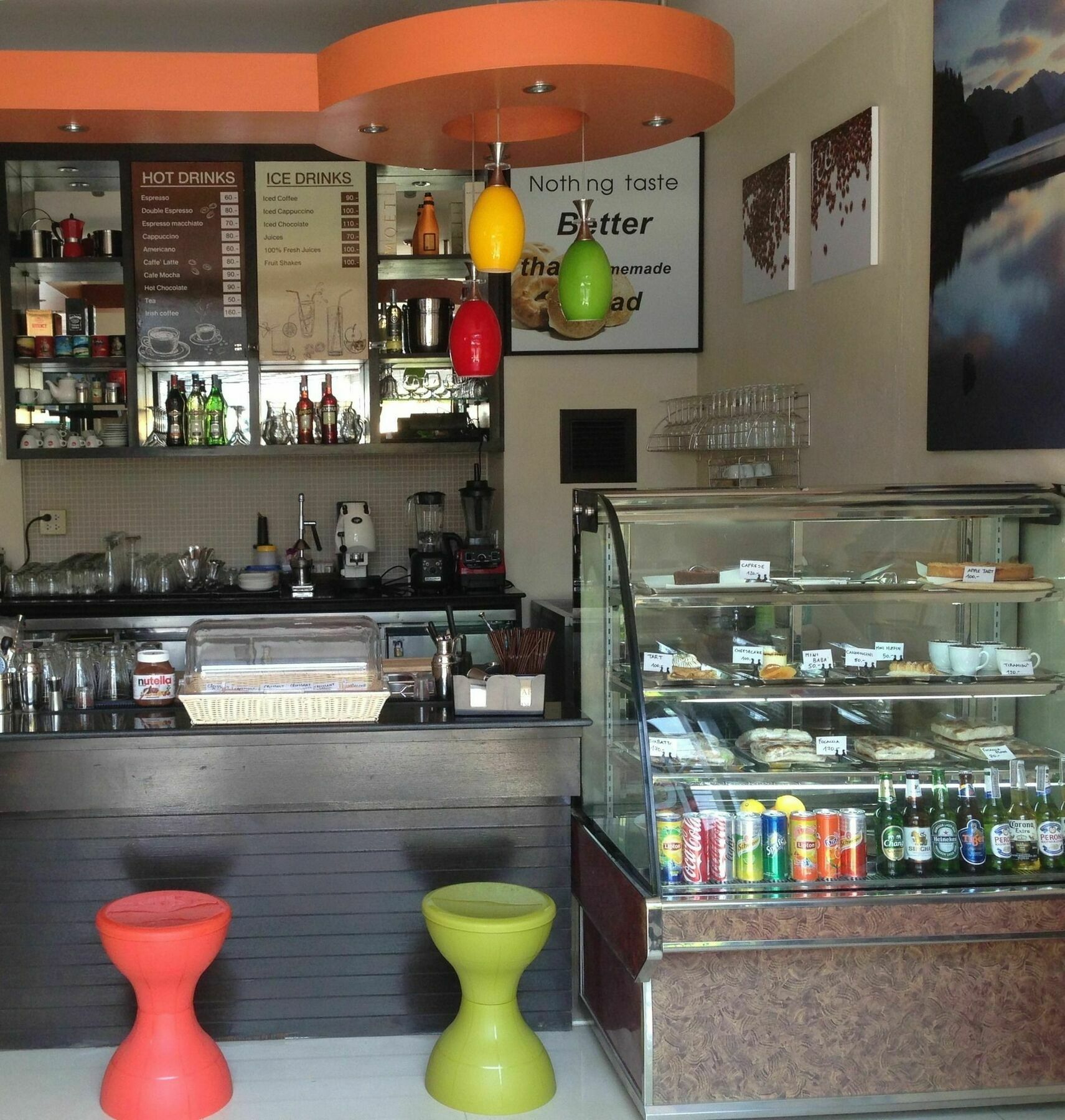 Enjoy's House & Cafe' 2* Ban Karon