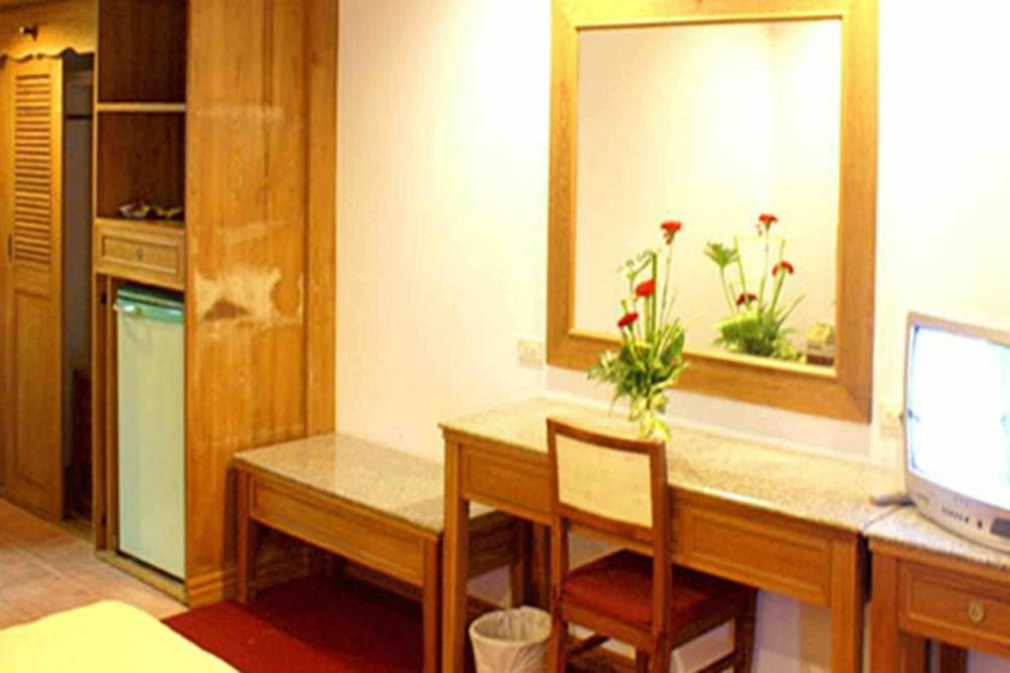 Hotel Royal Palace 3*