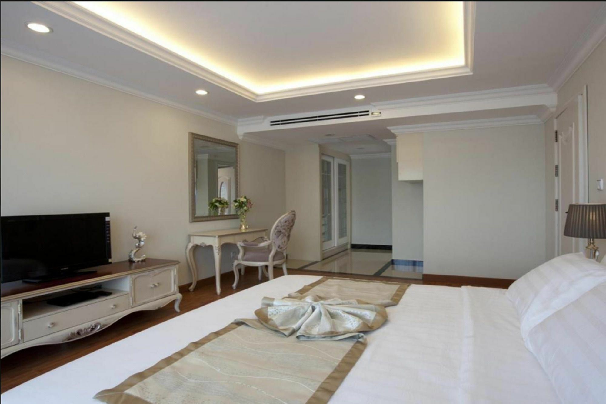 Lk Noble 4*
