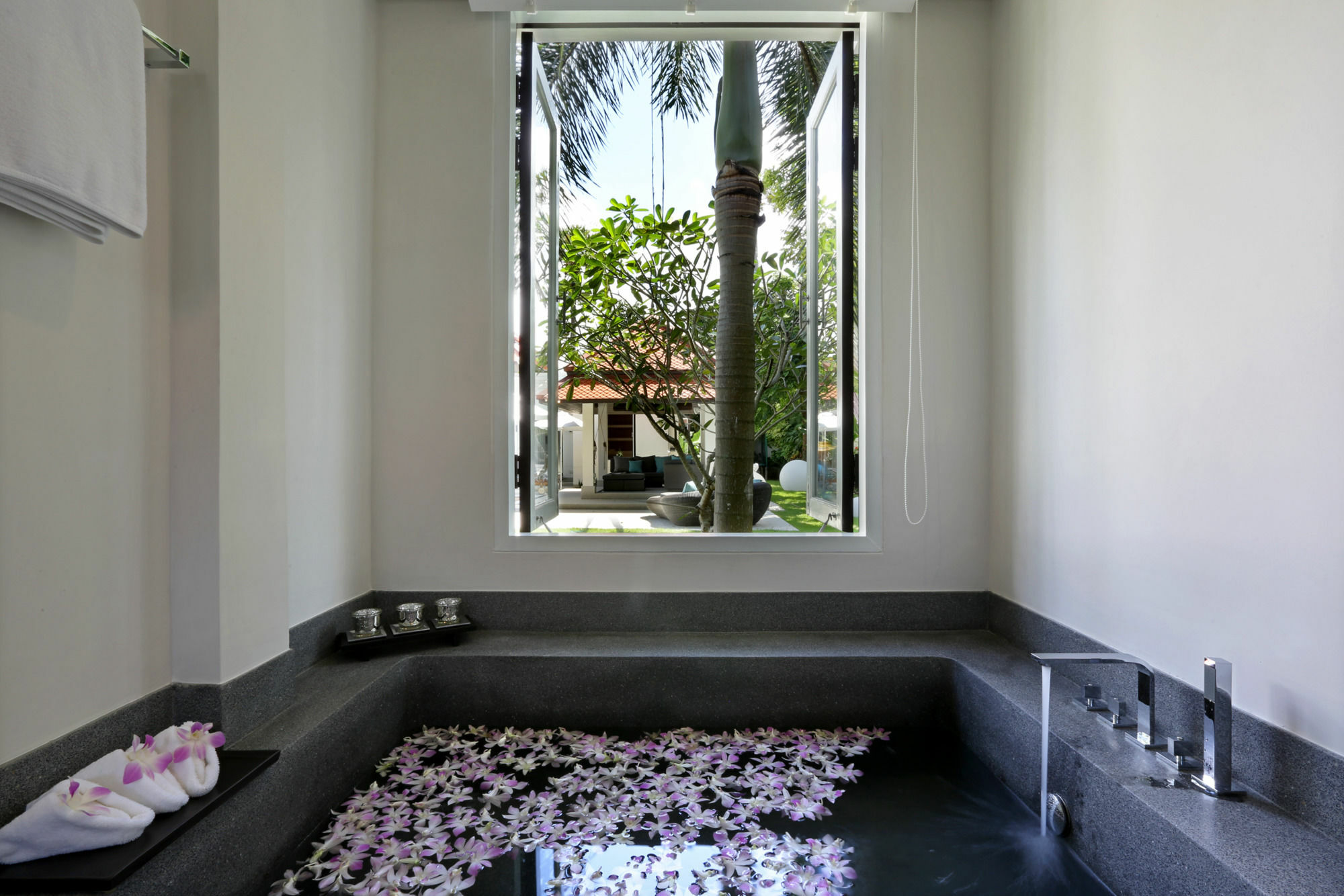 Villa O