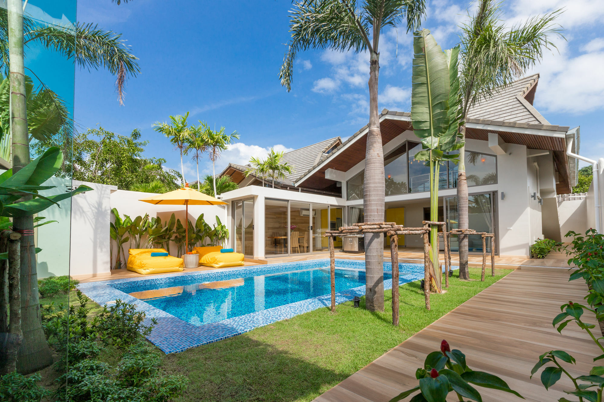 Ban Tai Estate Hotel Mae Nam