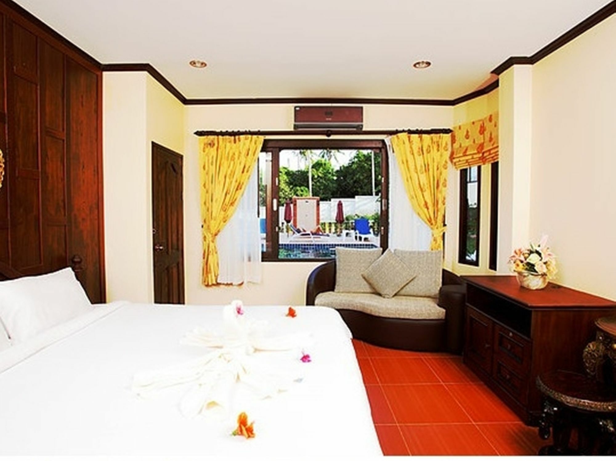 Apartment Crystal Samui Choeng Mon