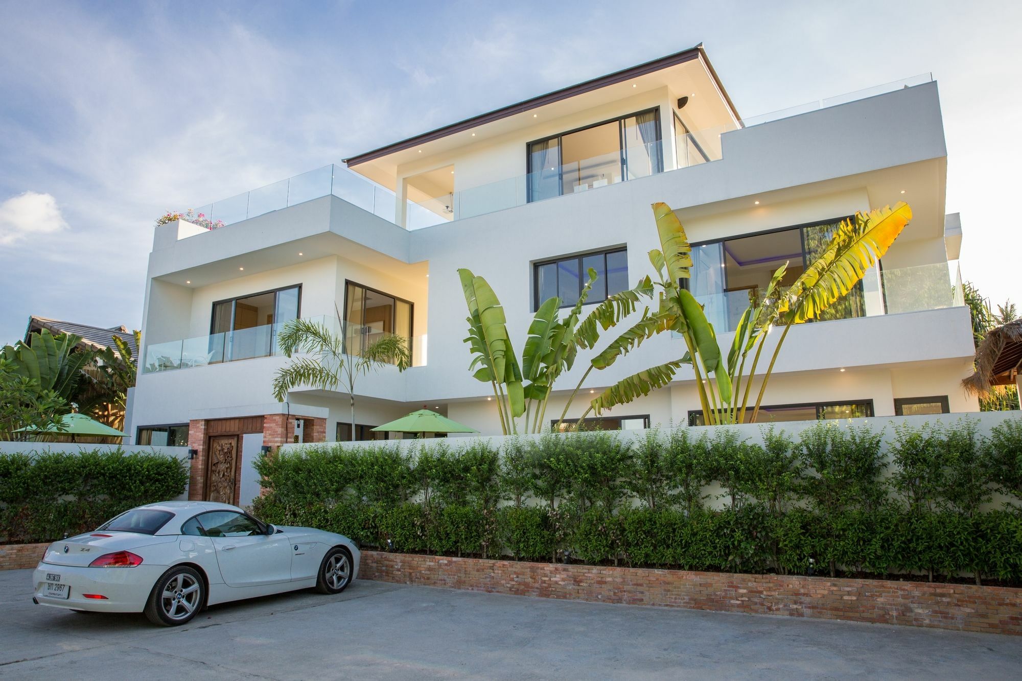 Ban Tai Estate Hotel 4*