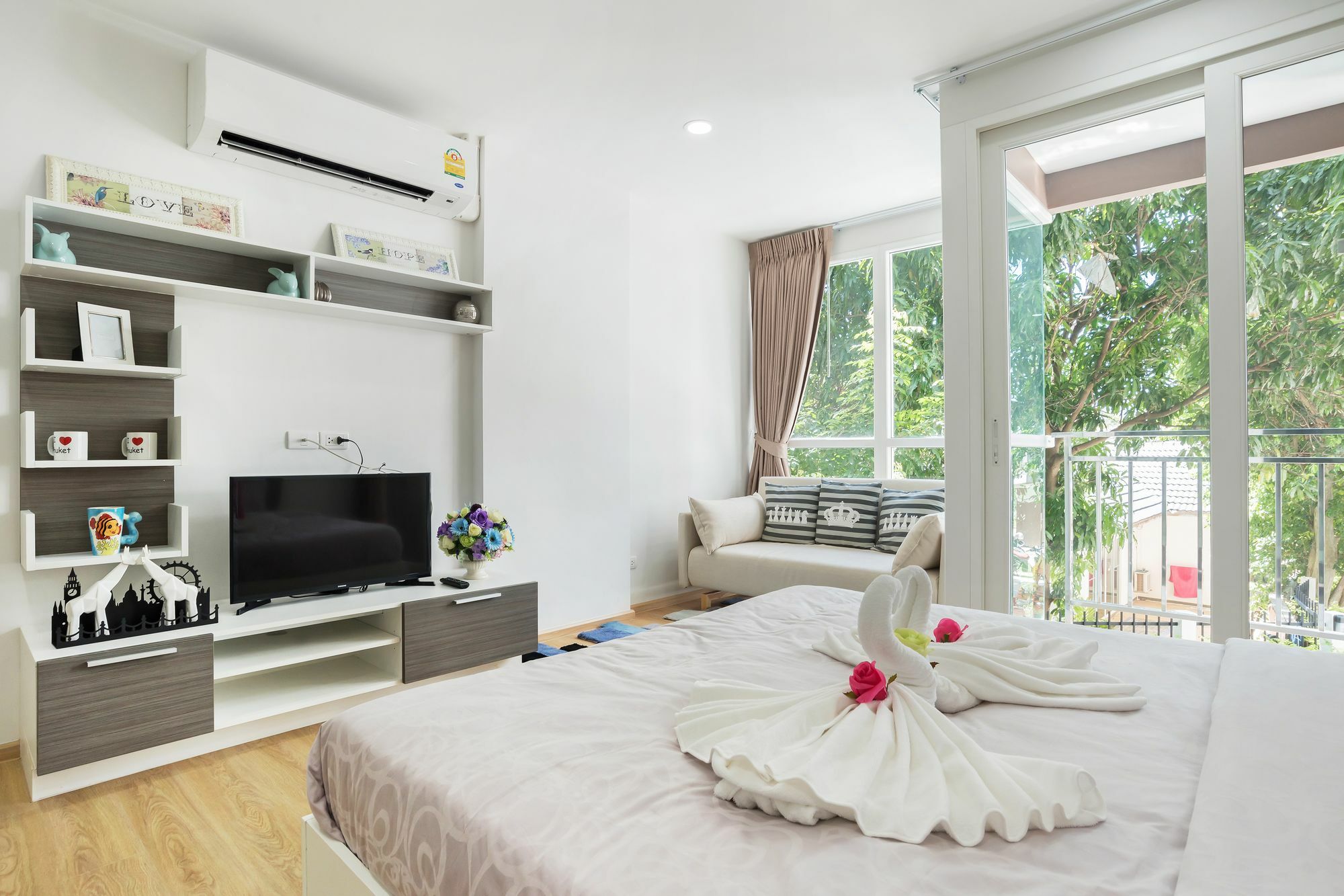 Ozone Condotel By Favstay Apartment