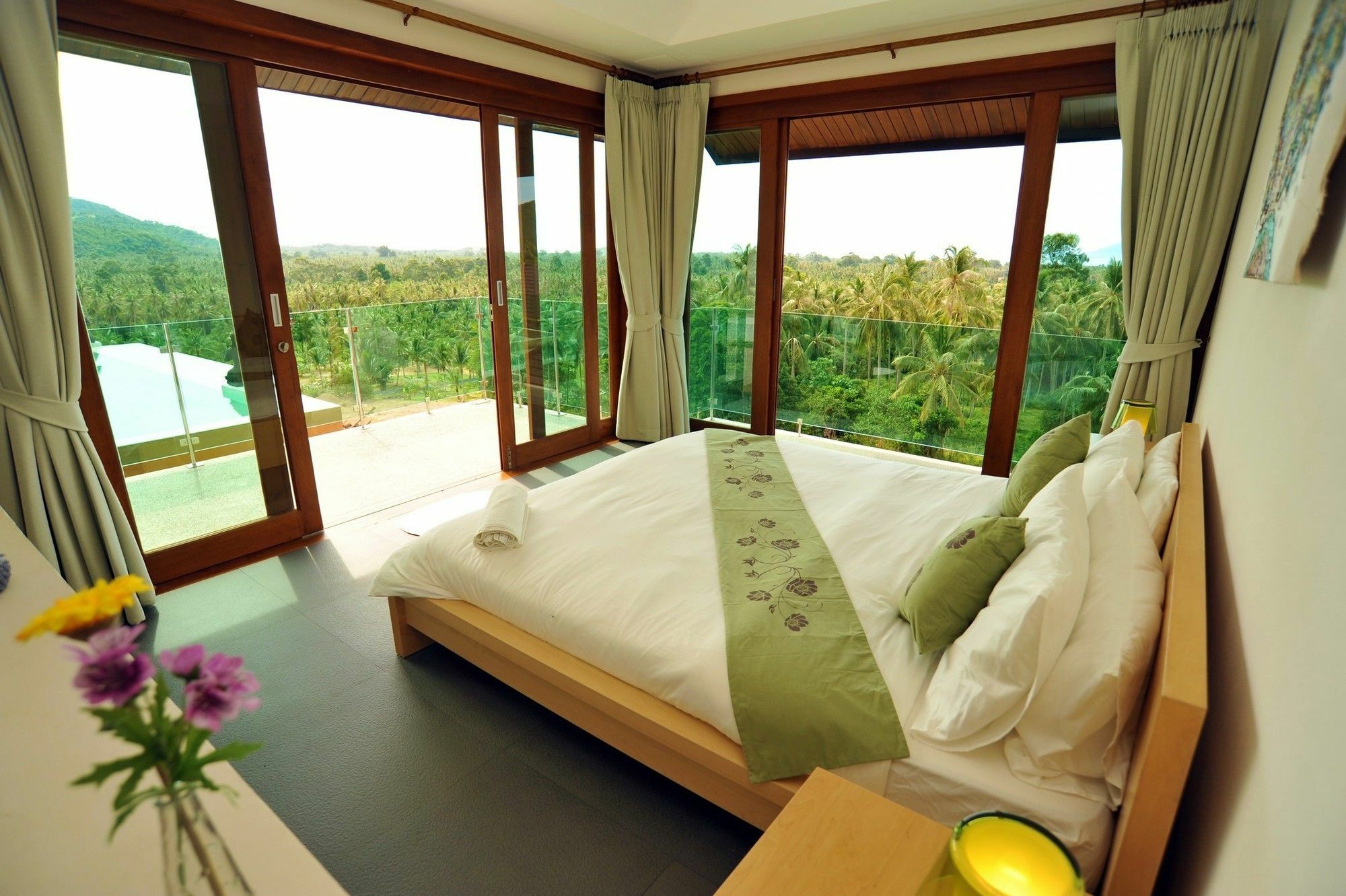 Maenam Hills Villa