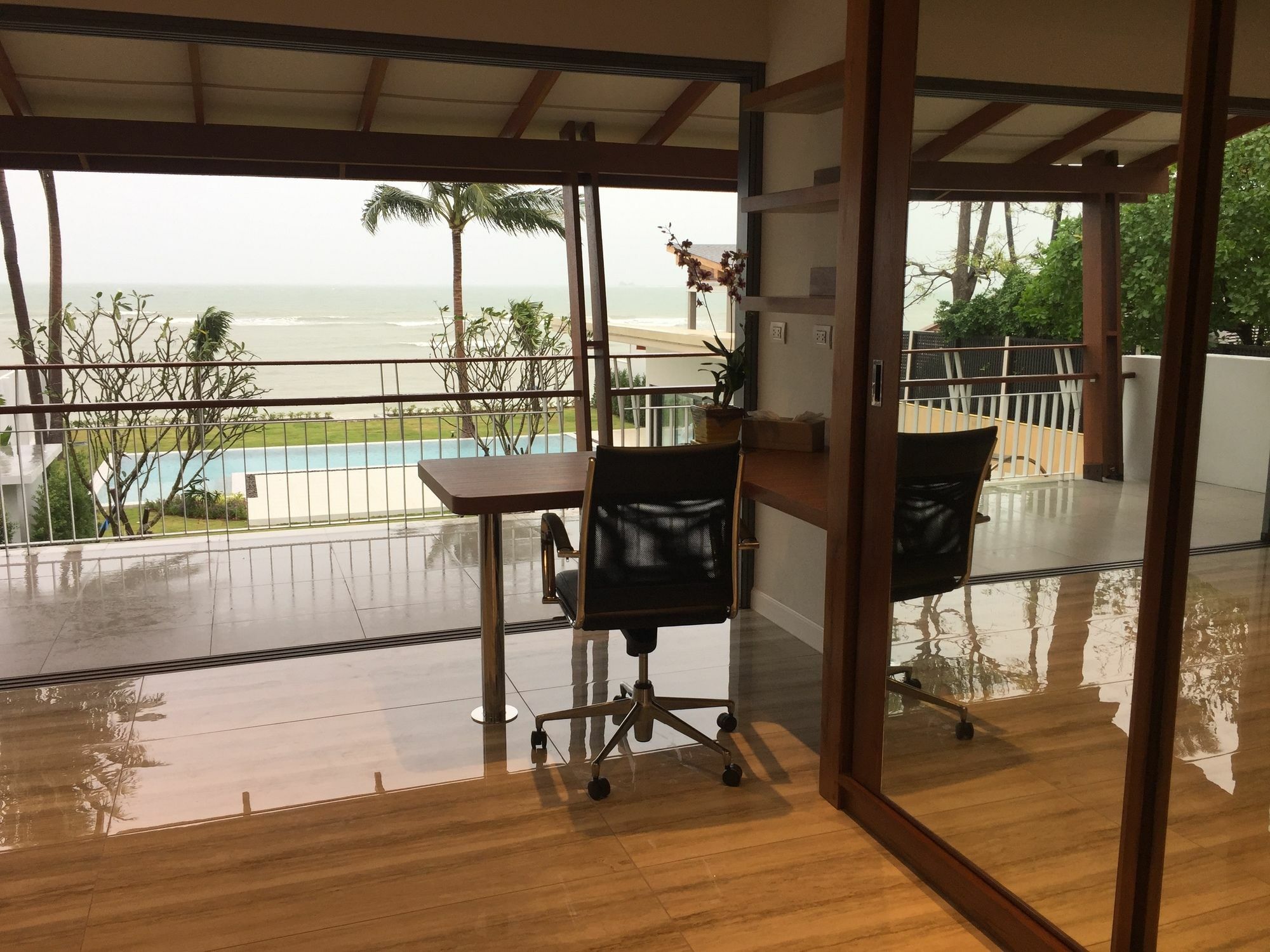Seanest Samui *