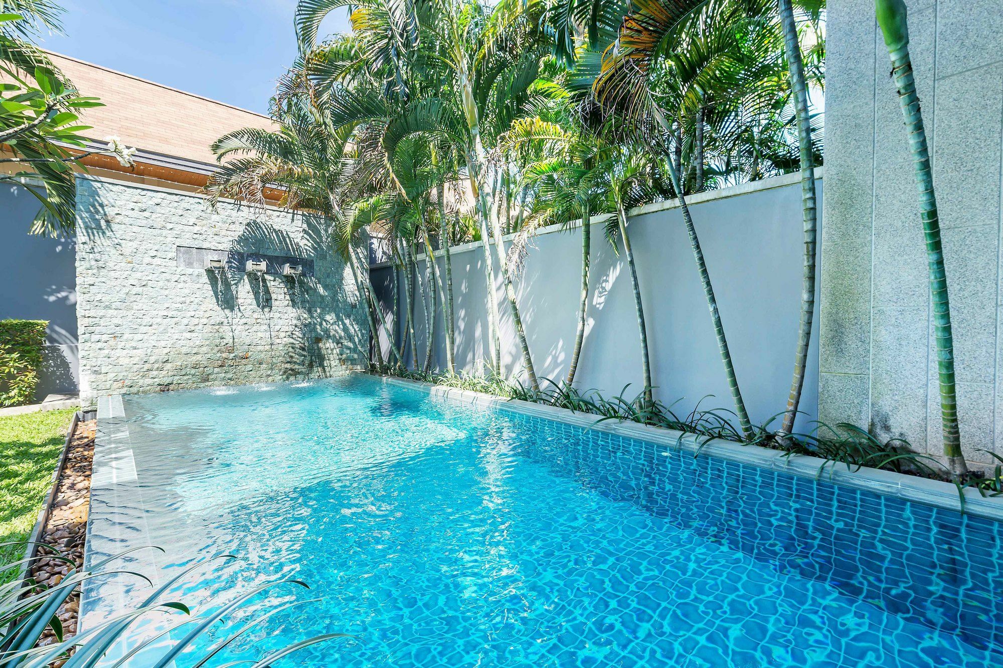 Apartment Prima De By Favstay - Naiharn *