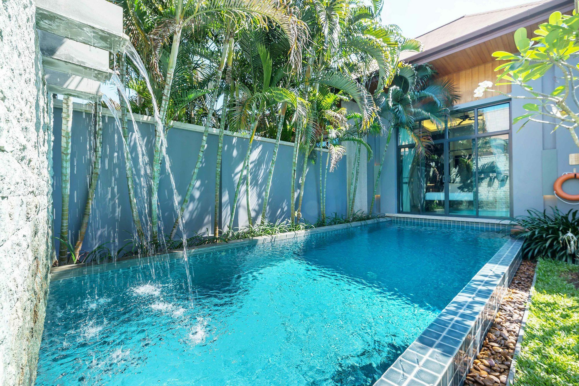 Prima De By Favstay - Naiharn Apartment