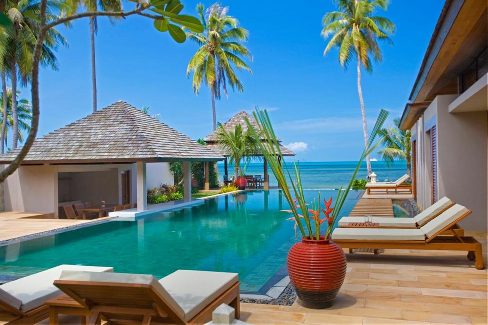 Samara Luxury Beachfront Villa *
