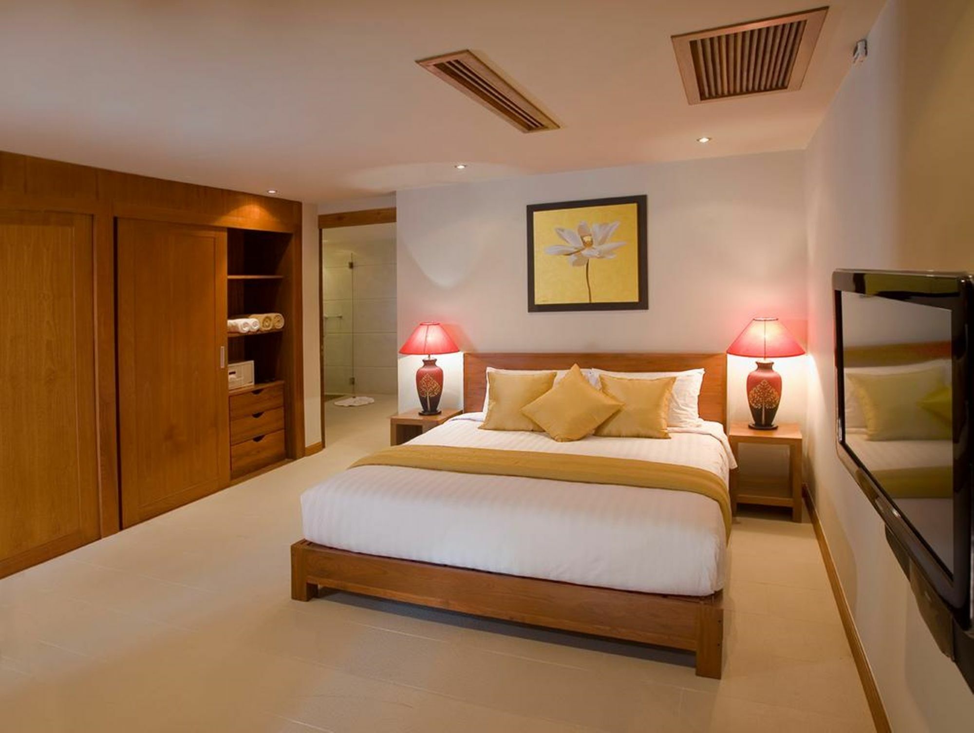 Samara Luxury Beachfront Nathon