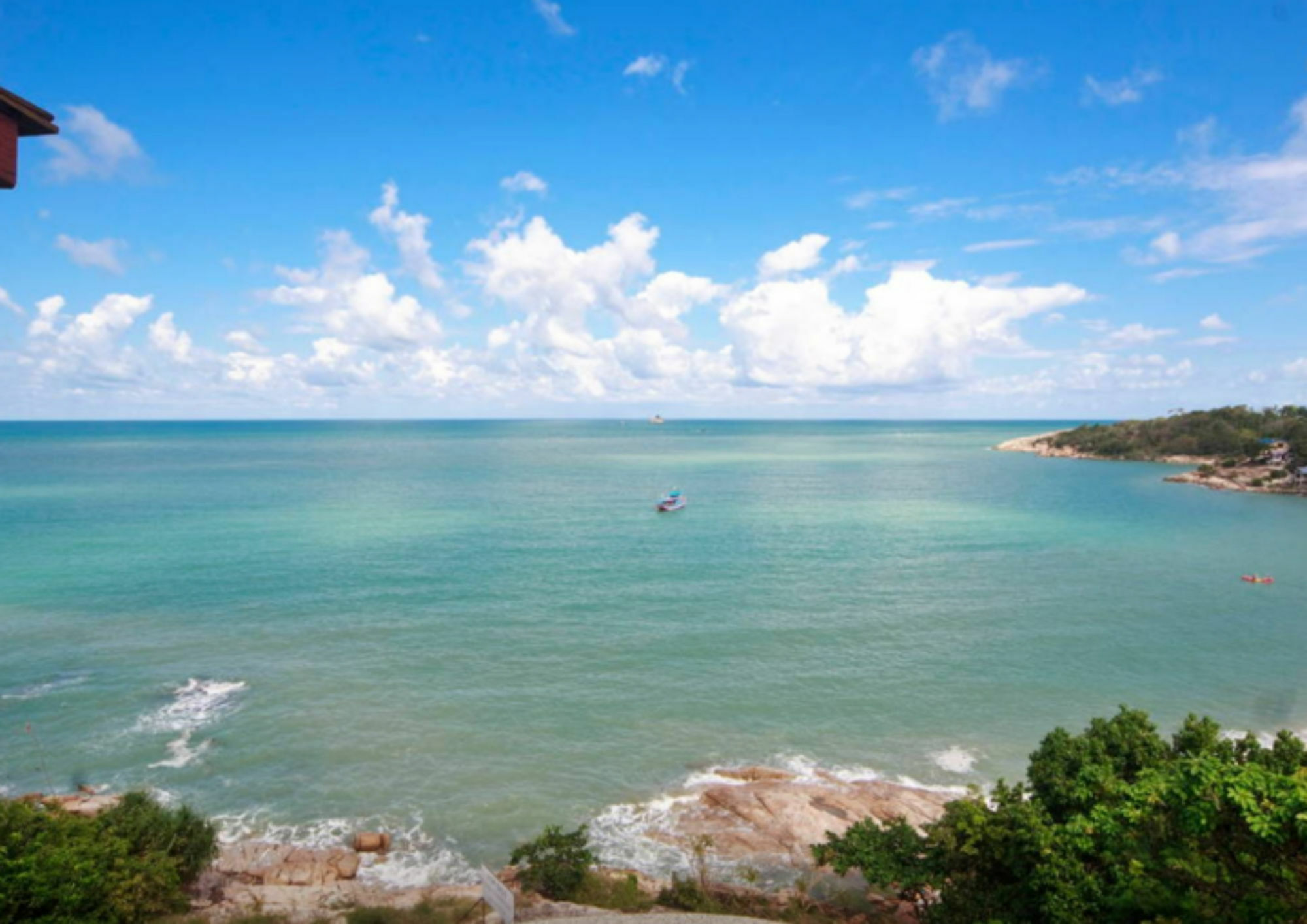 One Bedroom Sunrise Sea View *