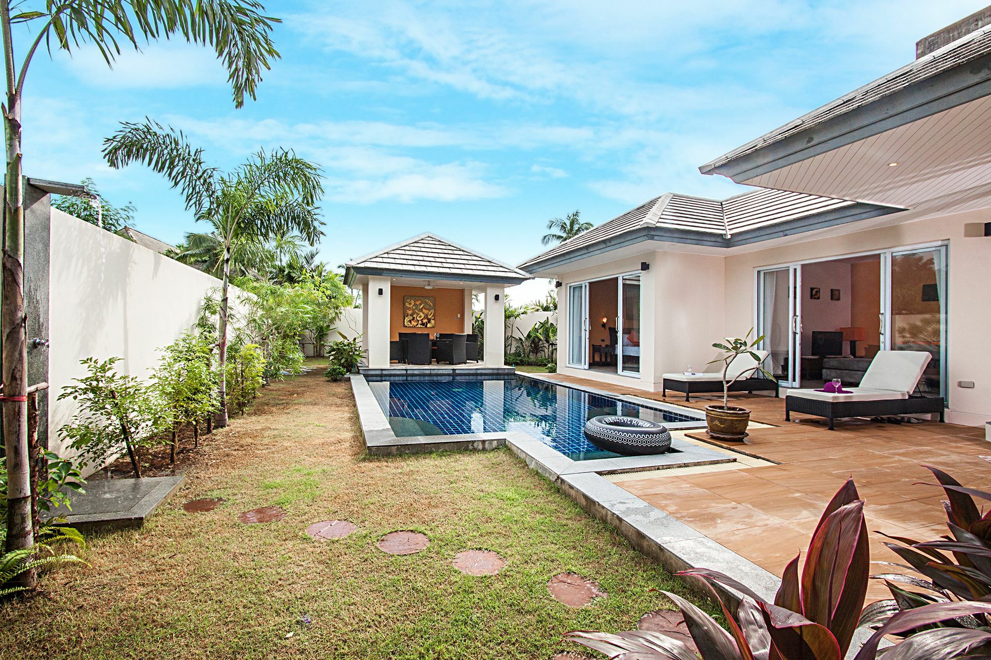 Lipalia 201 3 Beds Villa Nathon