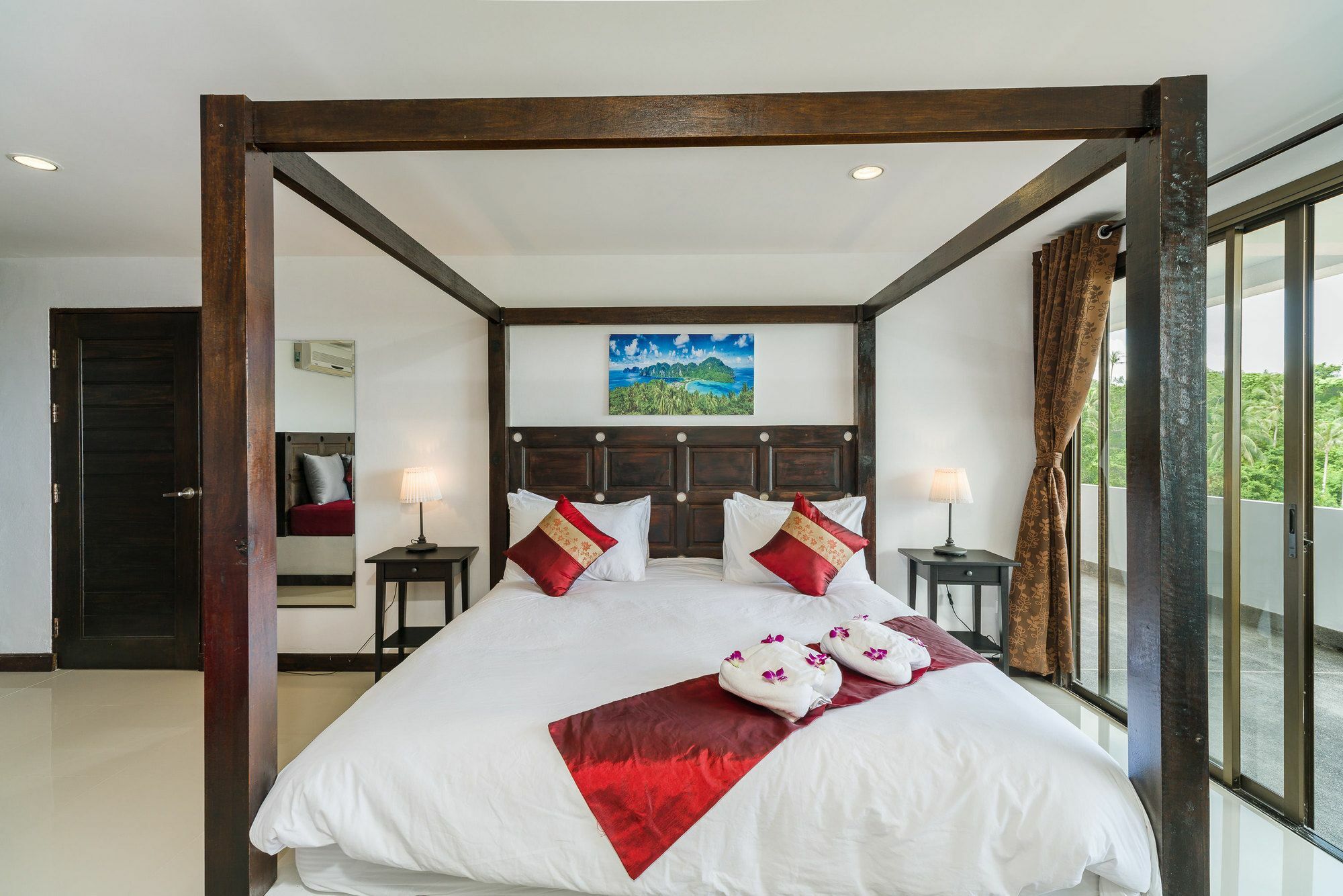 Rich Seaview Villa *