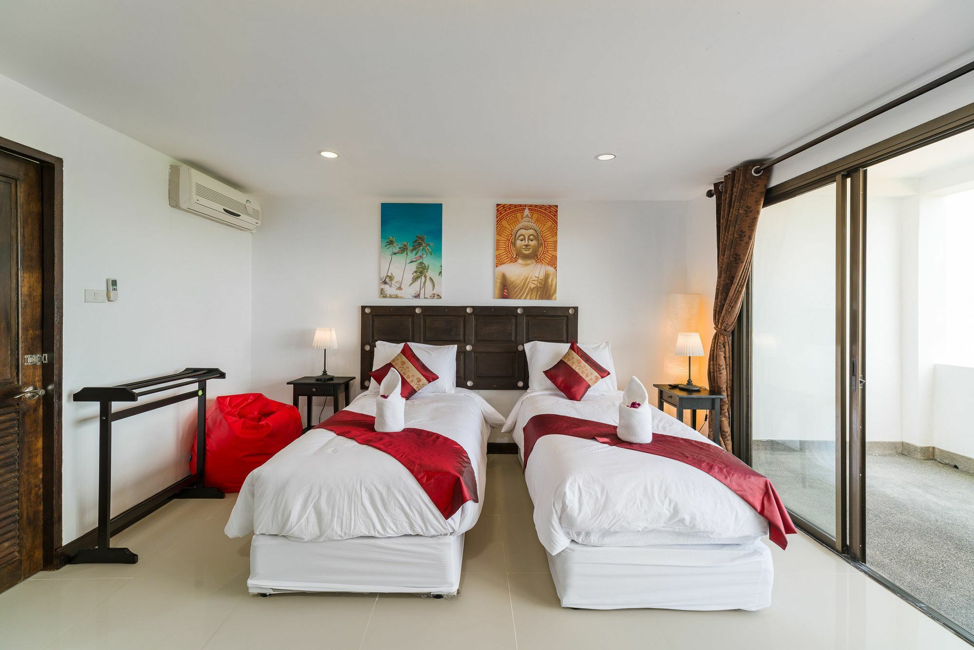Rich Seaview