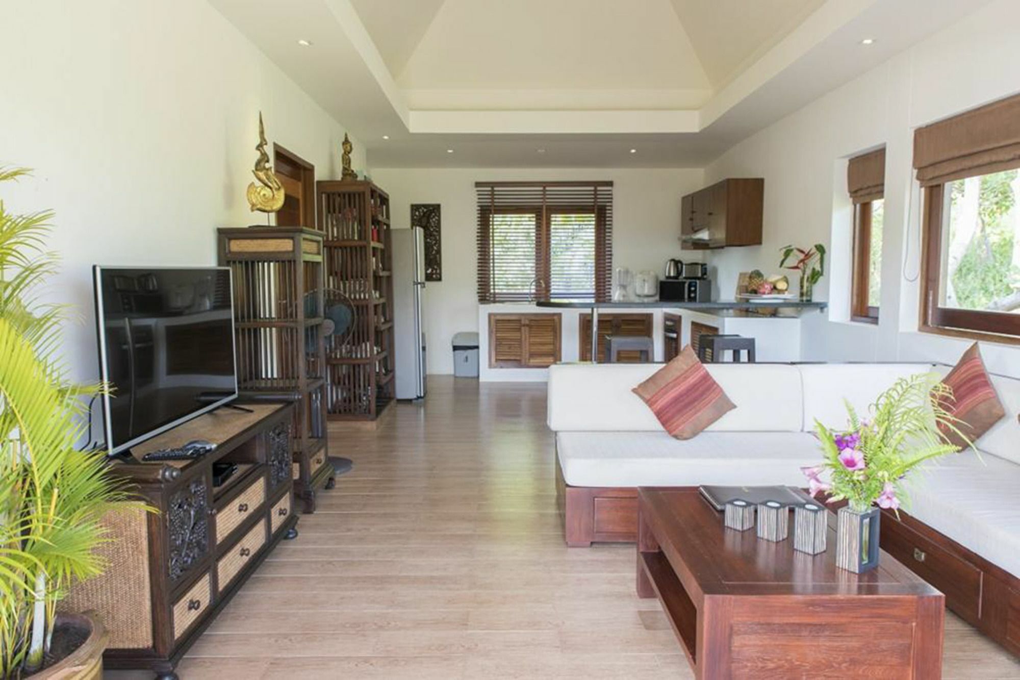 Tropical Season Villa