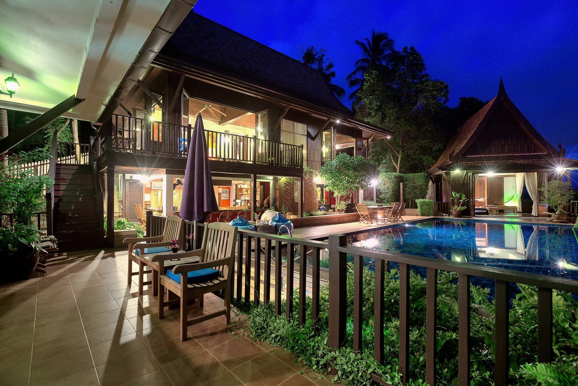 Thai Teak Villa
