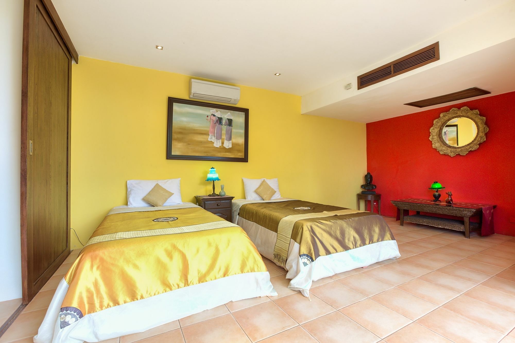 Villa Thai Teak *
