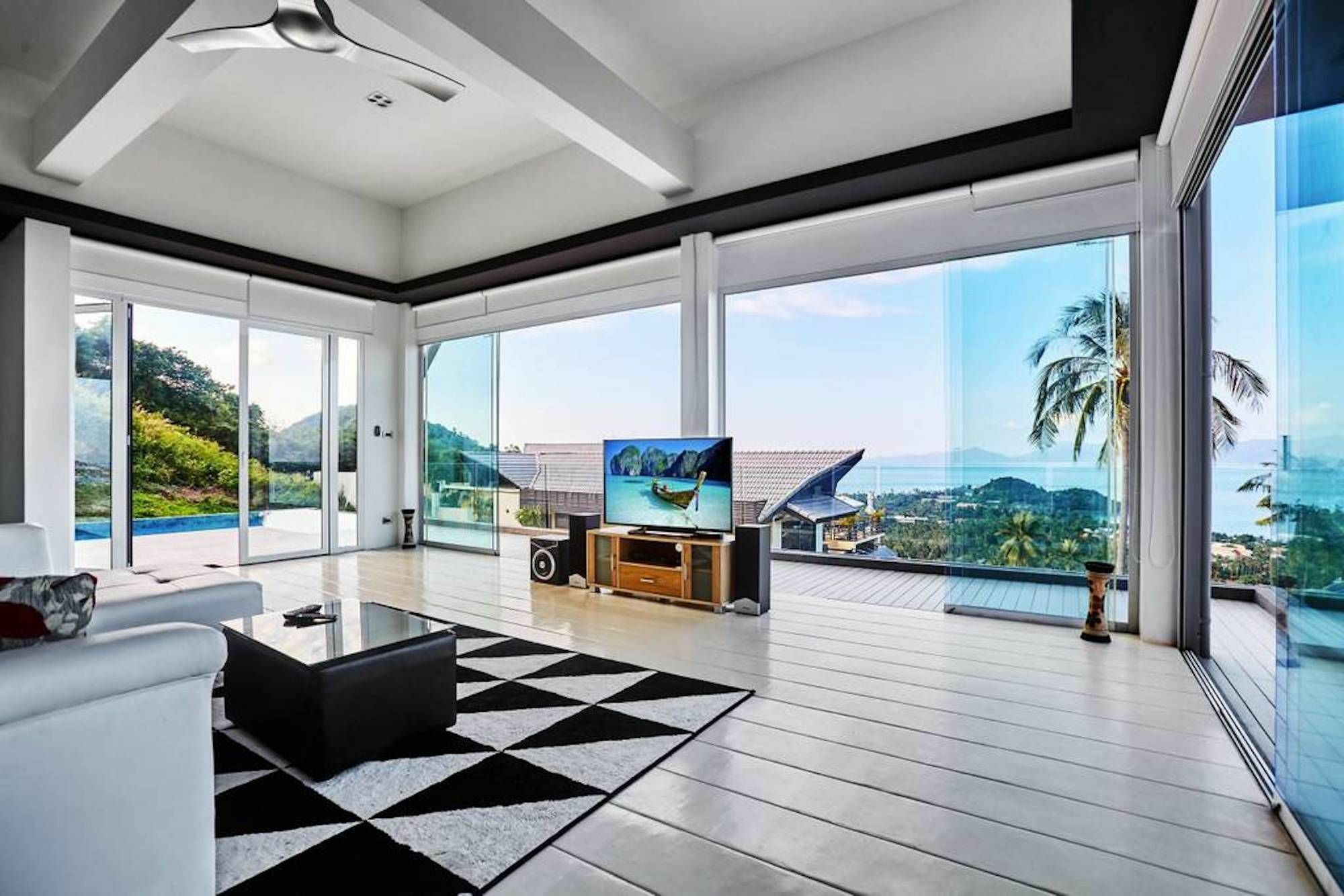 Vicky Samui Villa *