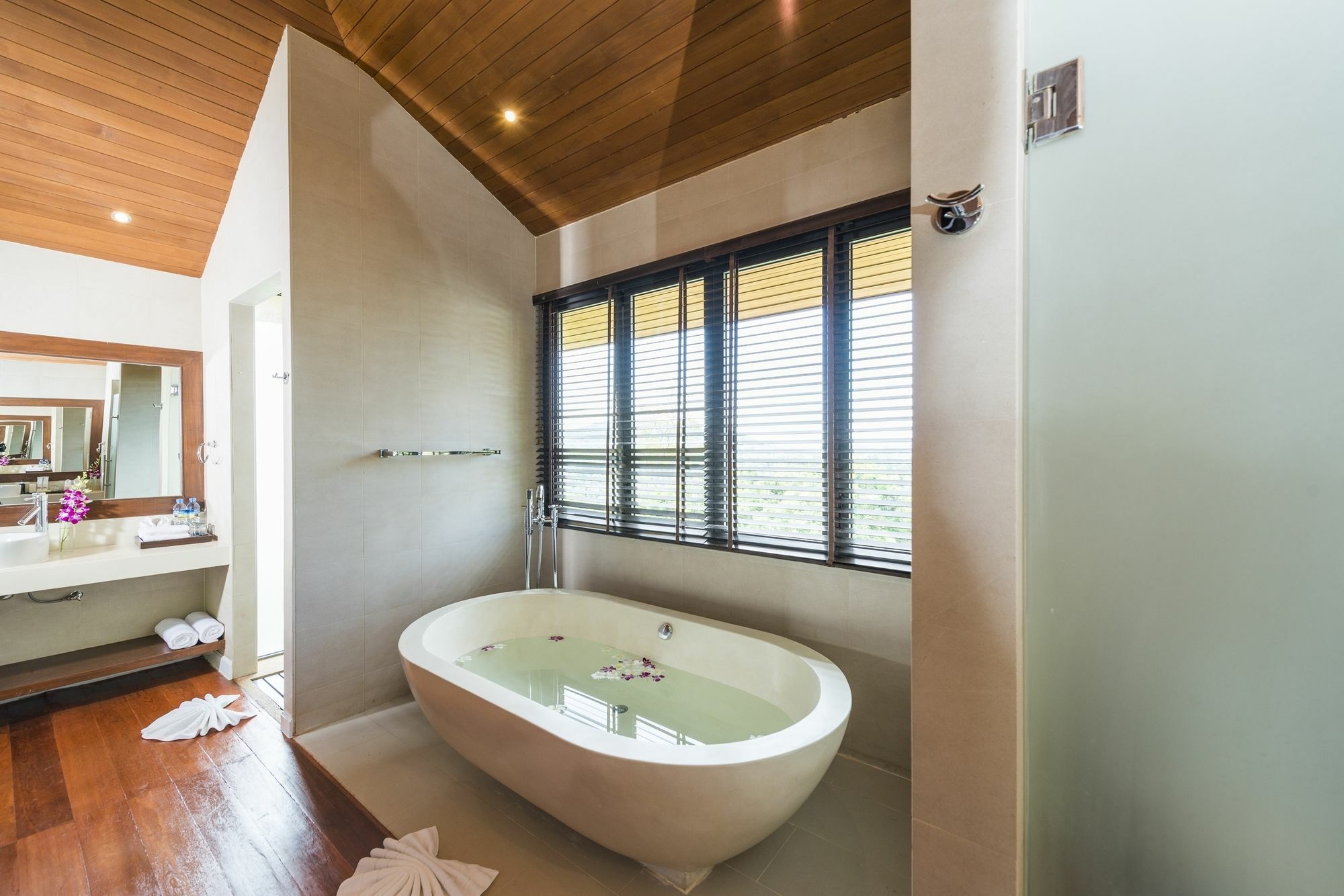 Baan Ling Noi Villa