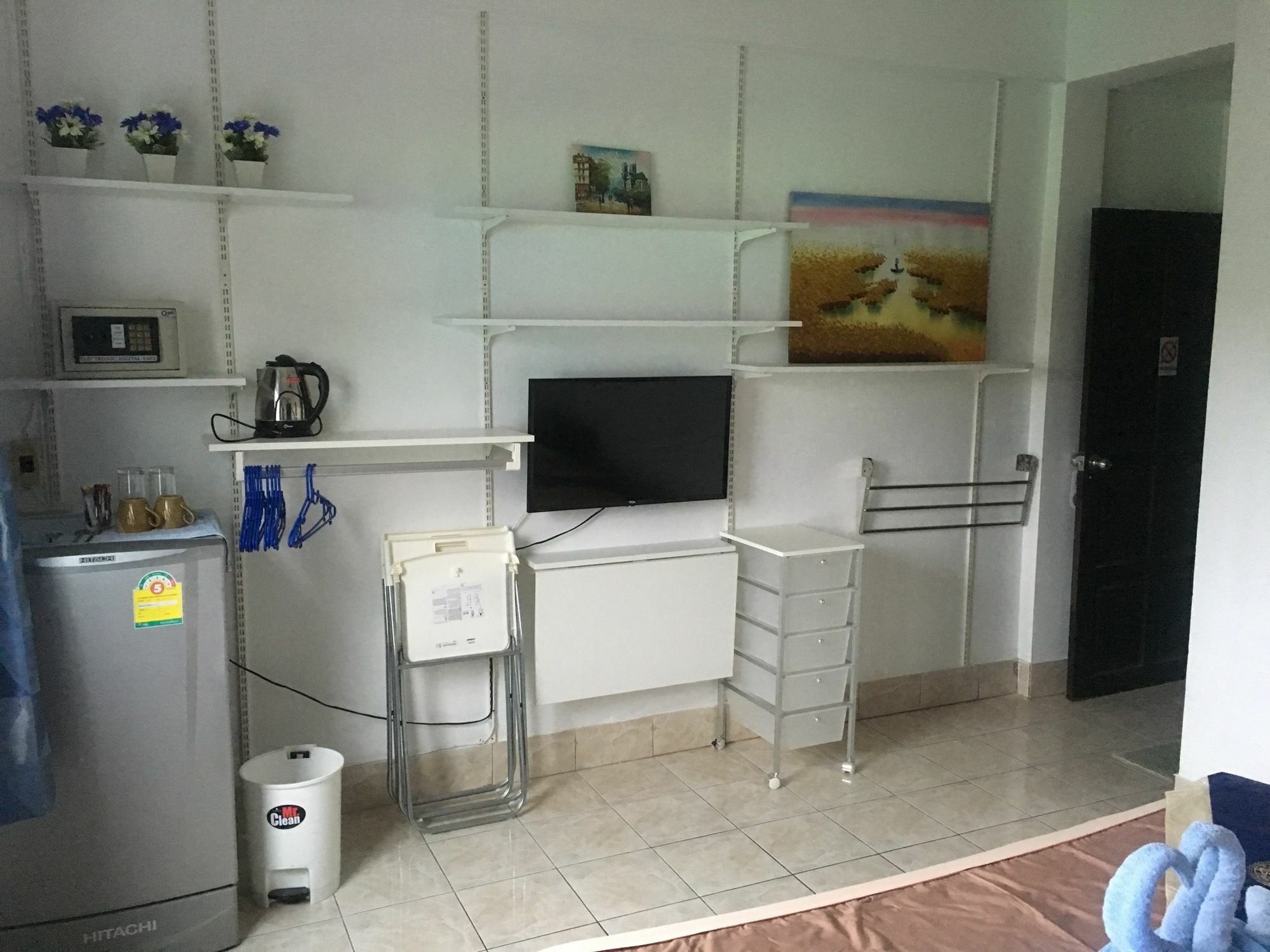 Bellmans Restaurant & Guest house Karon