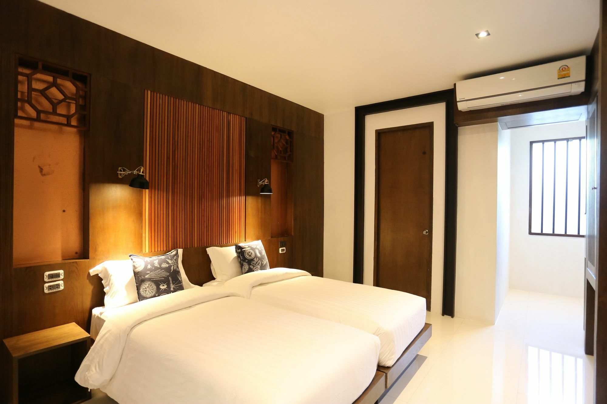 Tangren Samui Maret