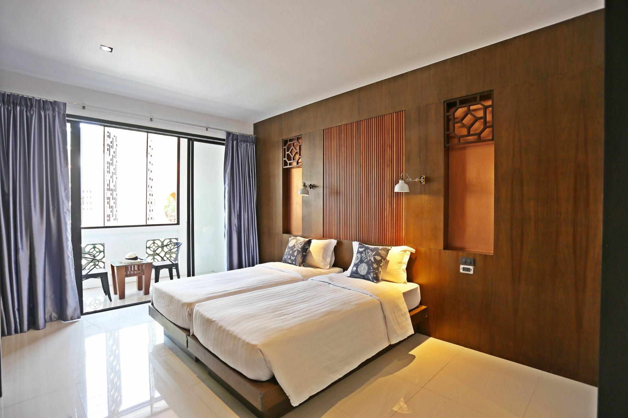 Tangren Samui Maret