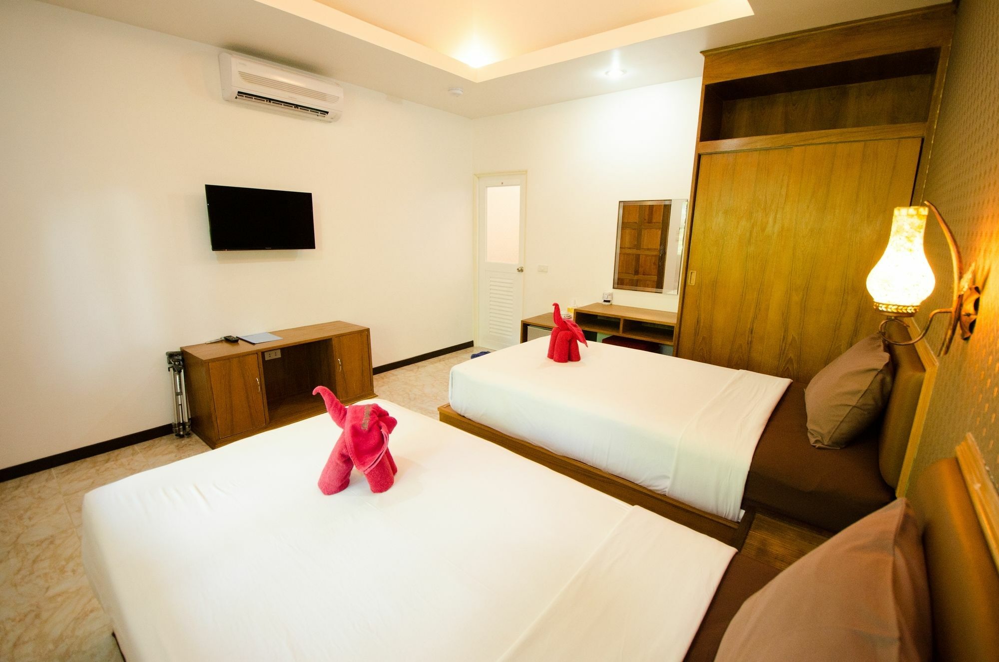 Nid's Chaweng (Koh Samui)