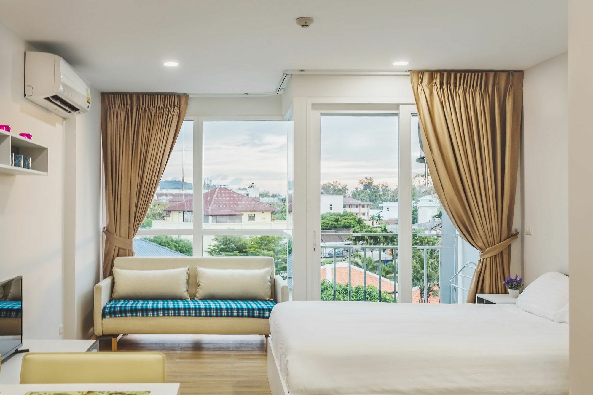 In In Ozone A519 Apartment *