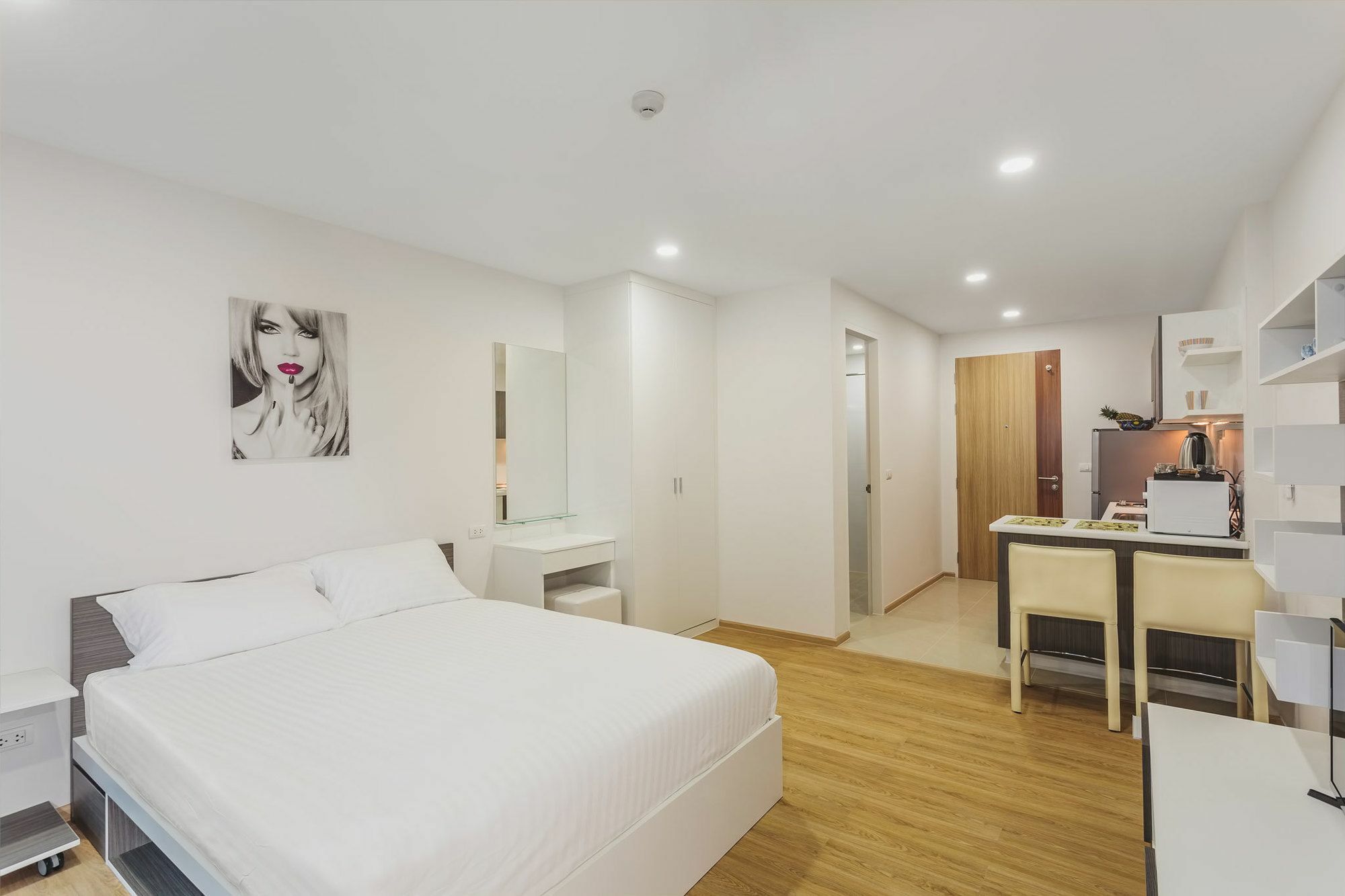 In In Ozone A519 Apartment *