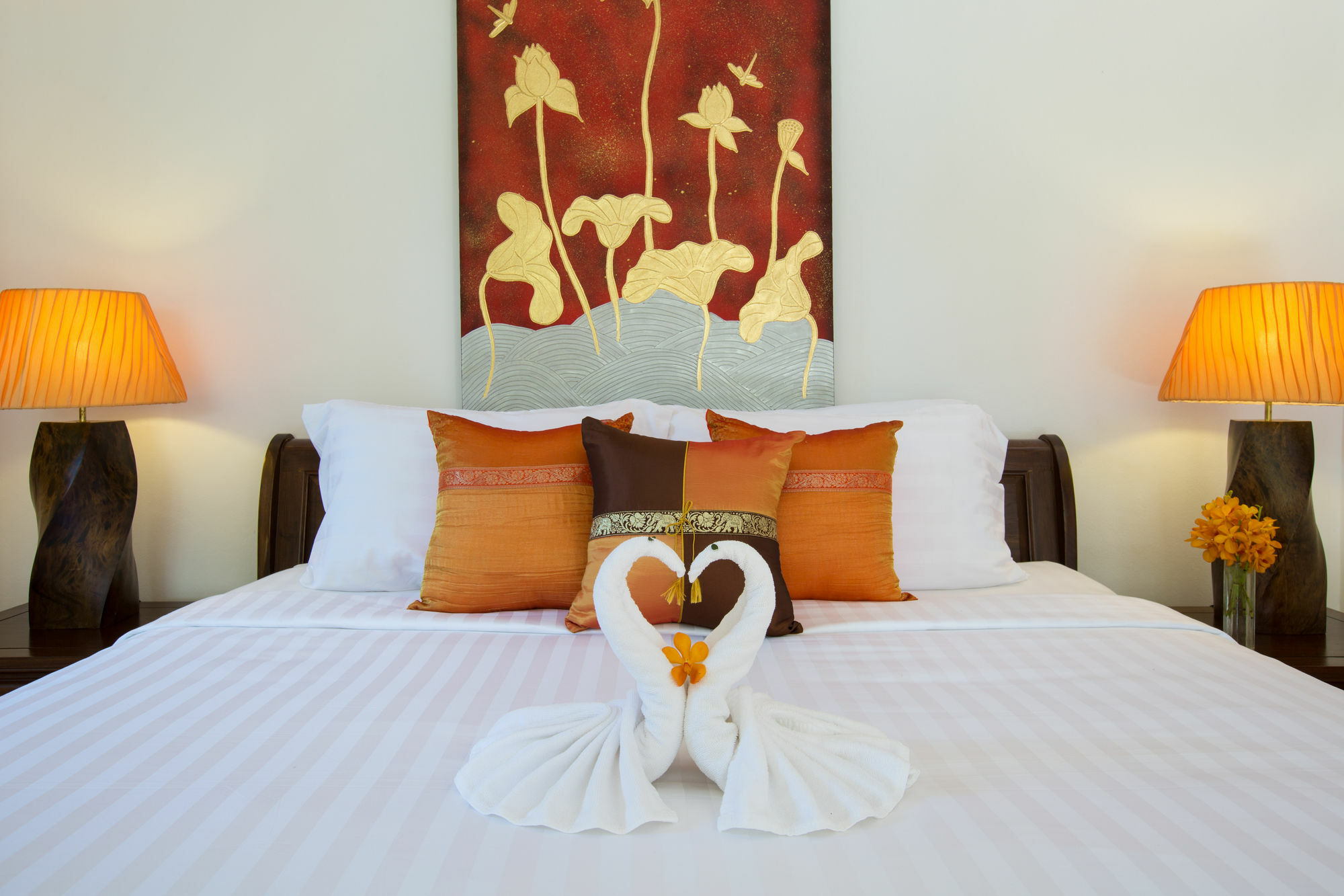 Baan Tawan Chai Pousada Praia de Laem Set