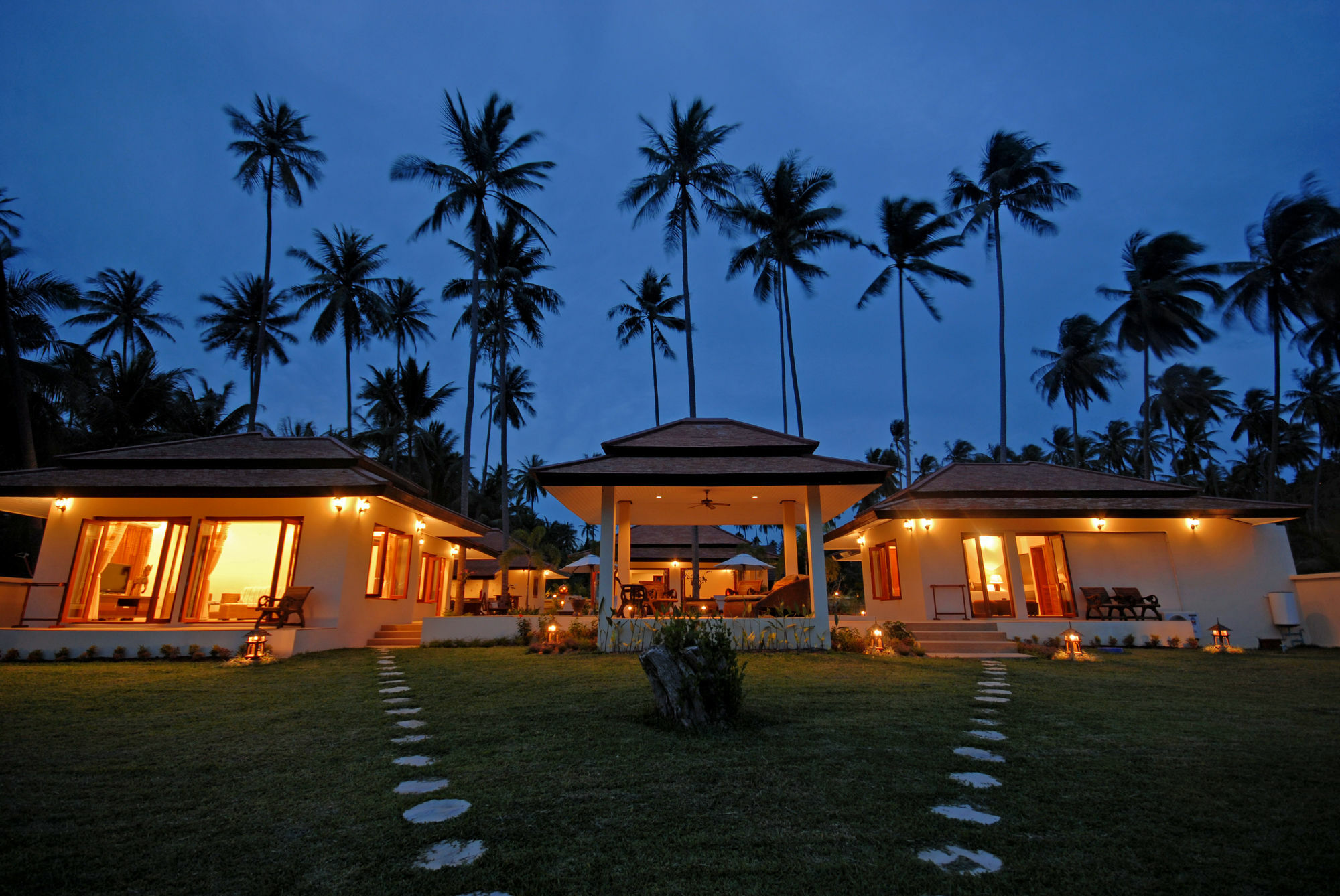 Baan Tawan Chai Praia de Laem Set