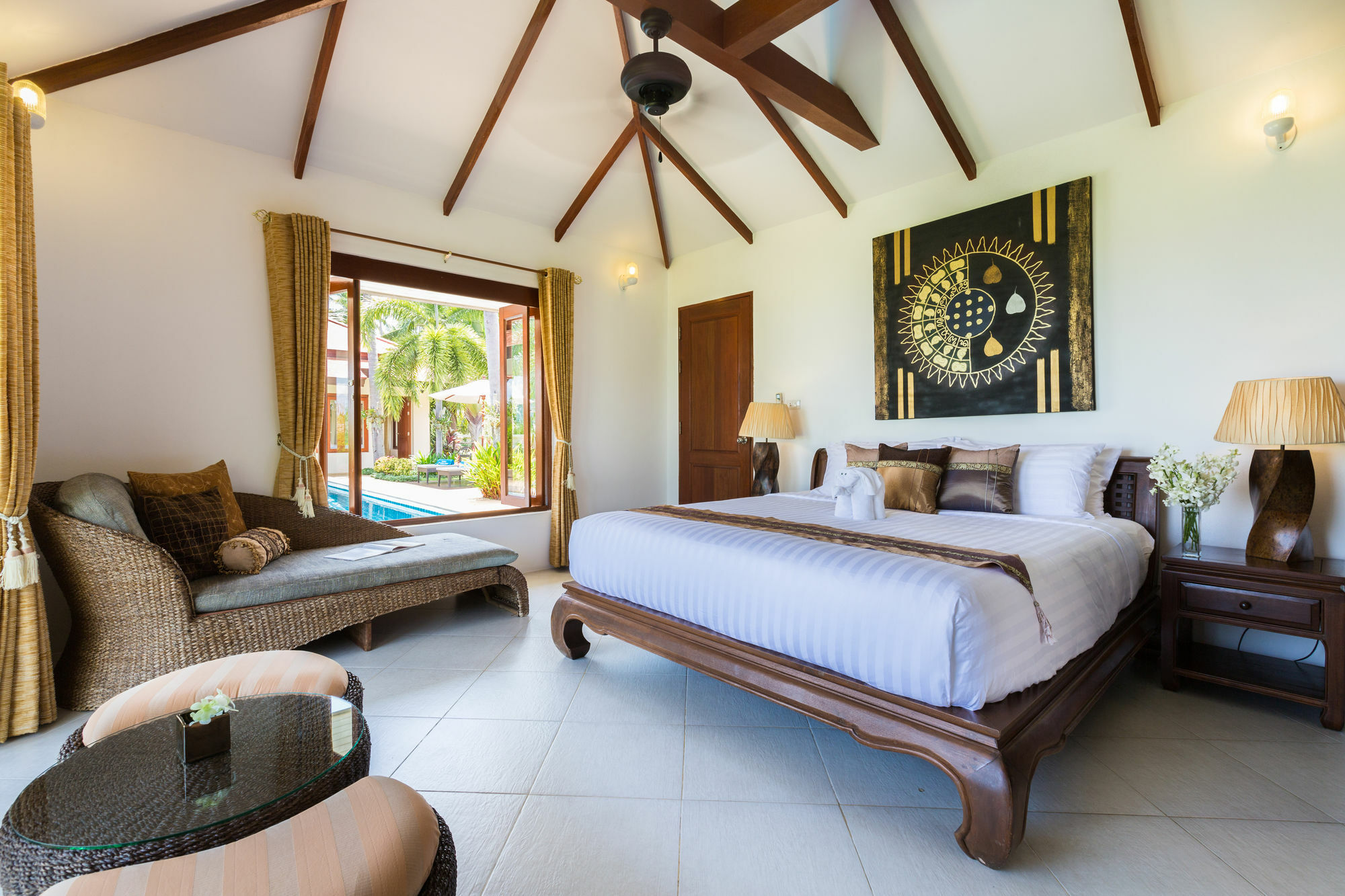 Baan Tawan Chai Pousada Praia de Laem Set