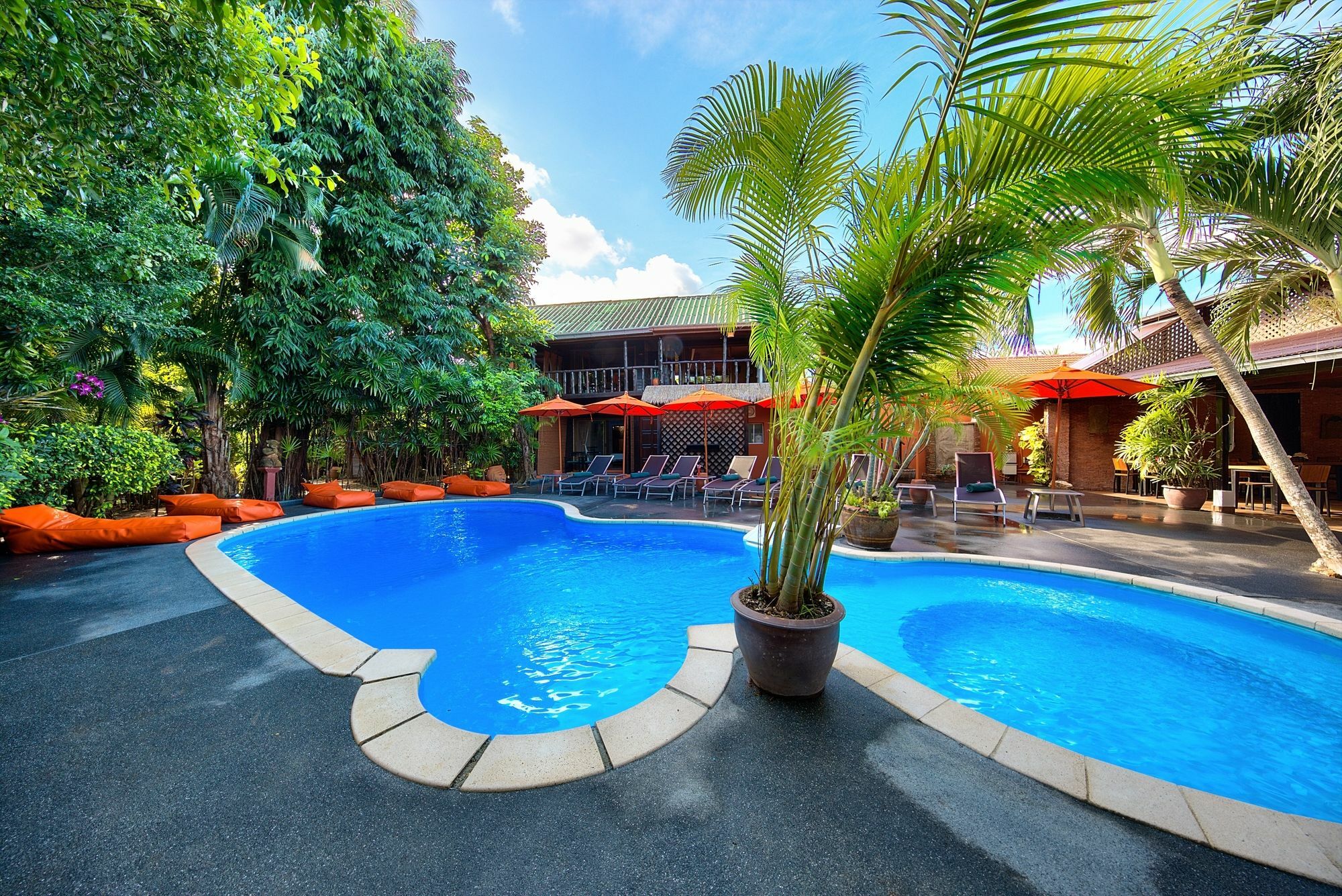 Eden Fisherman's Village Resort 2*
