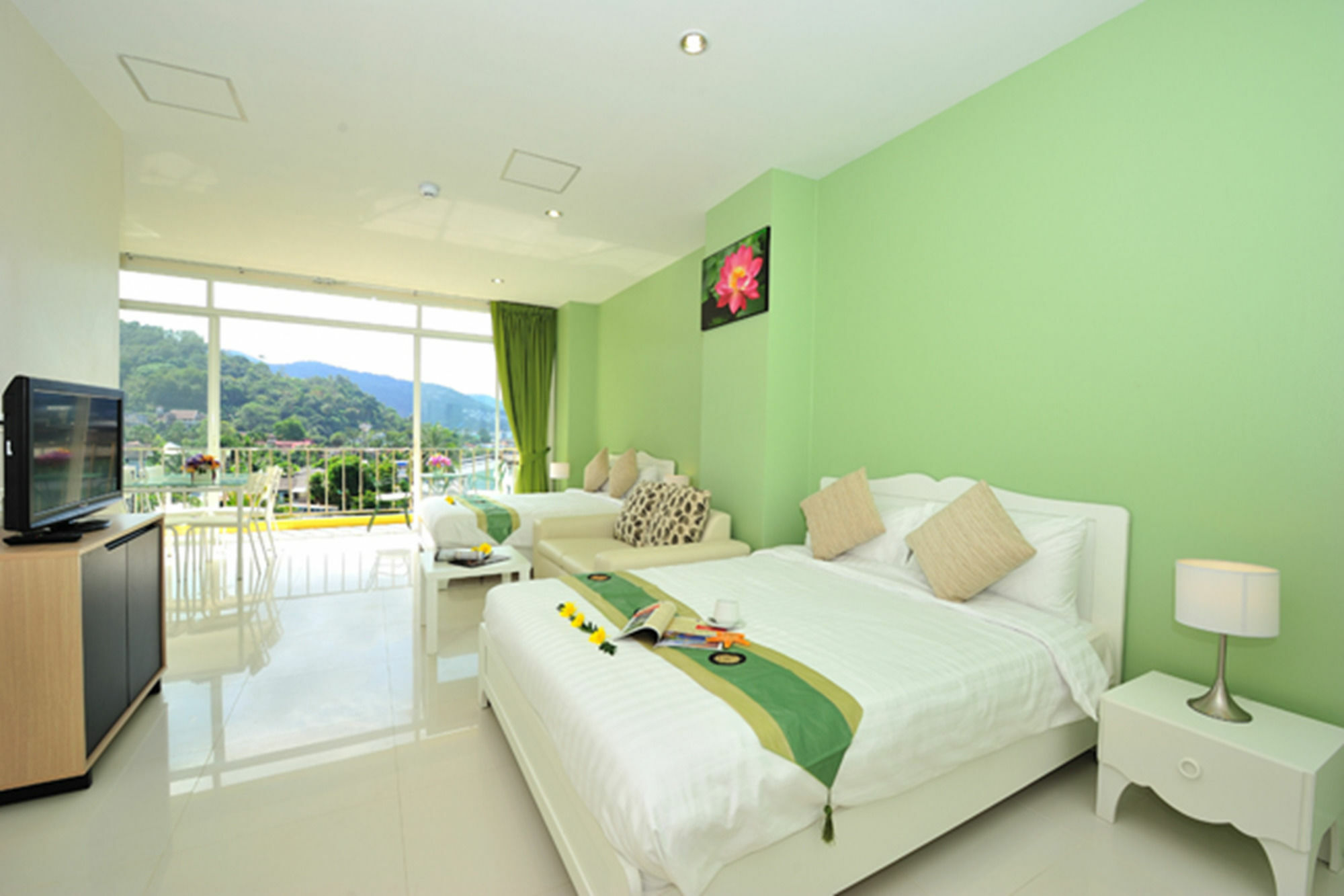 Tona Apartment Kata Beach (Phuket)