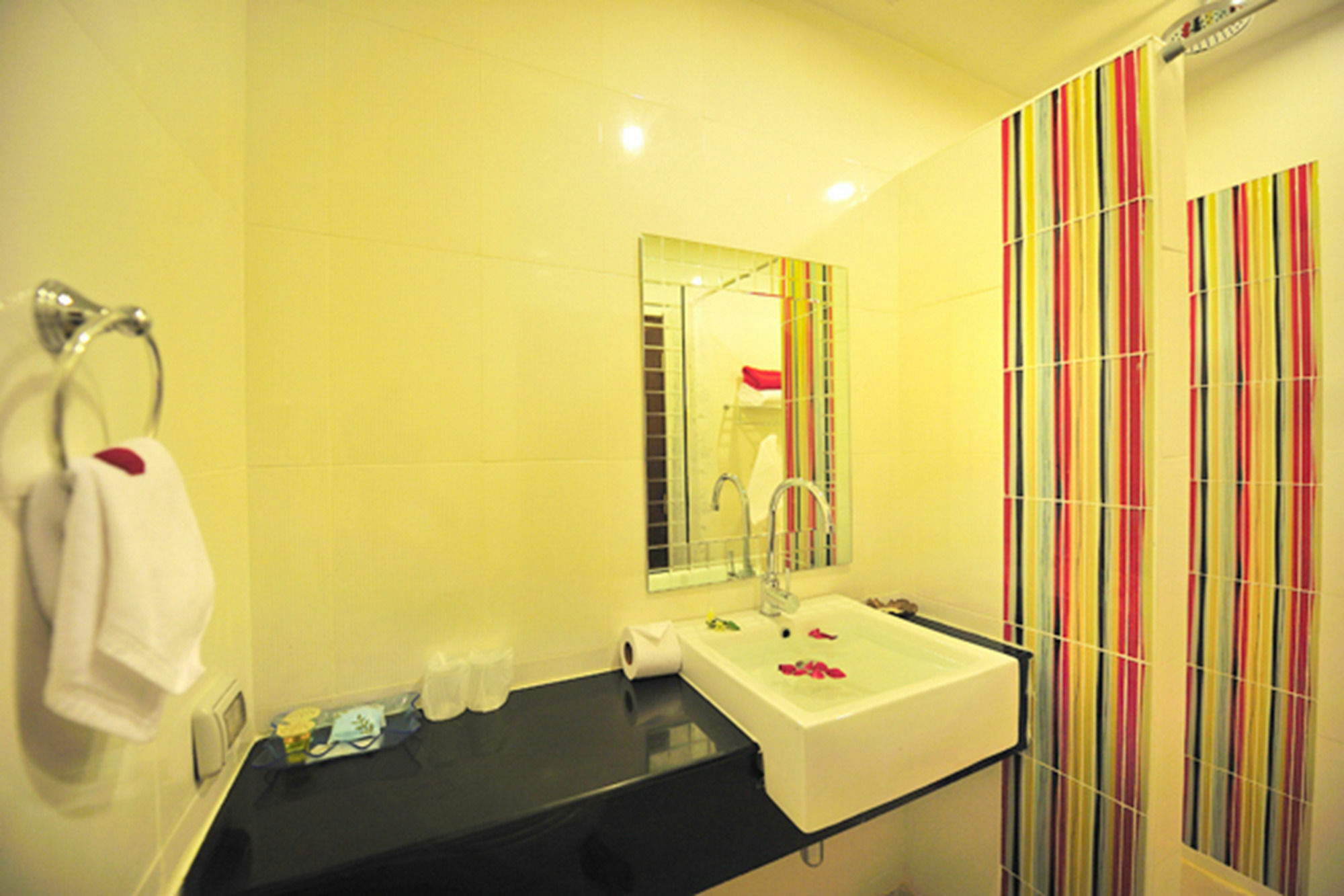 Apartment Tona Kata Beach (Phuket)