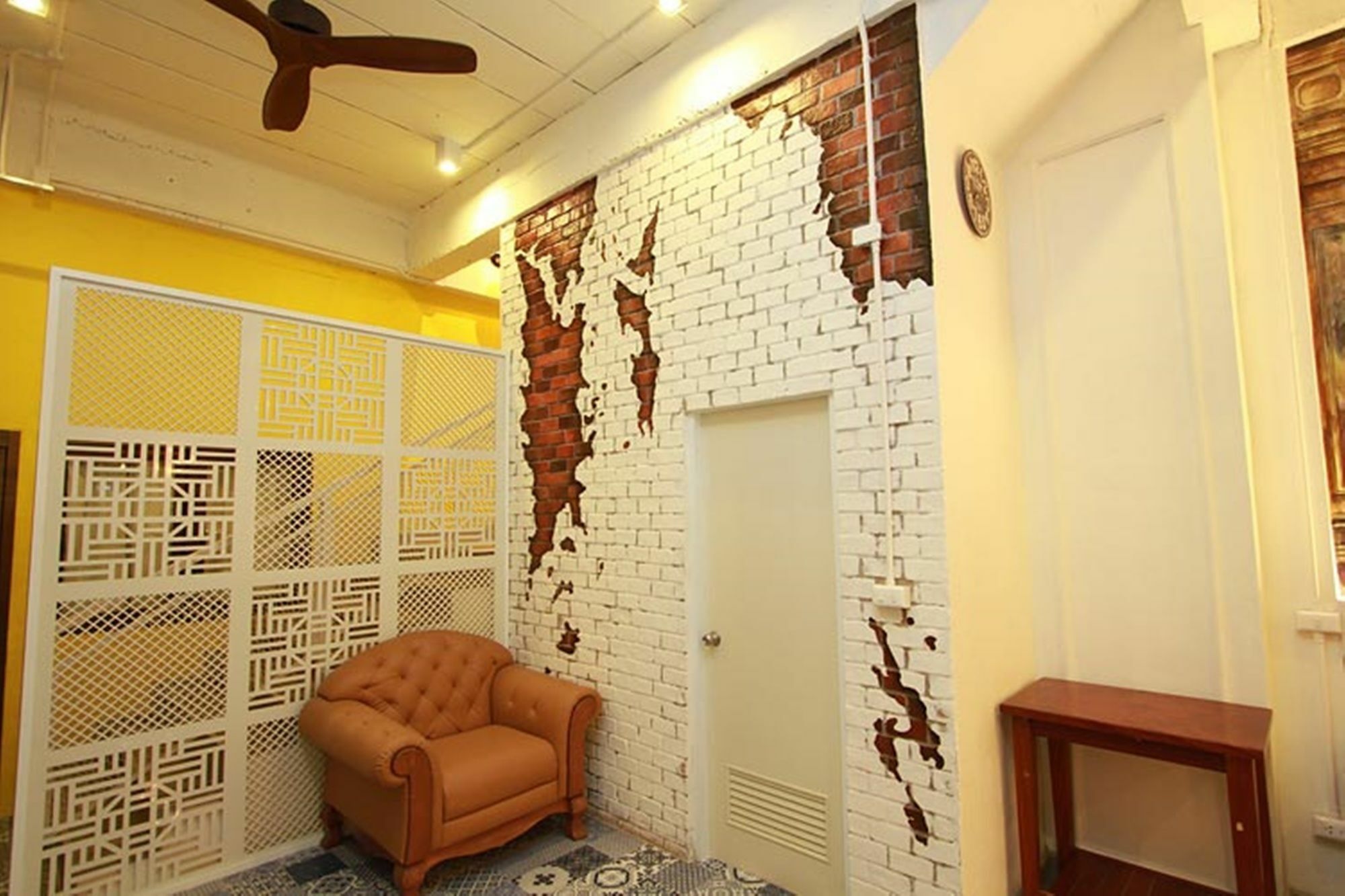 Albergue Sino @ Kata *
