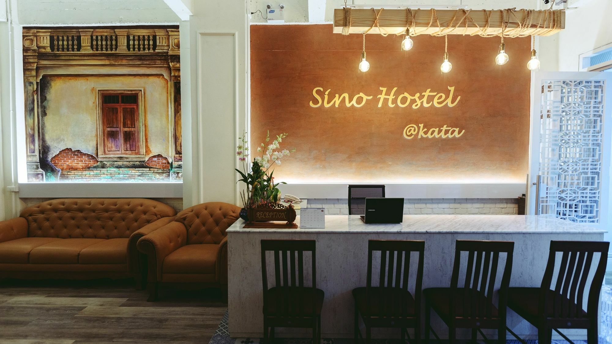 Albergue Sino @ Kata Phuket