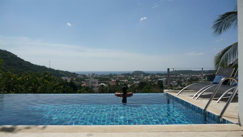 Ginborn 5 Bedroom Pool With Sea View In Pousada