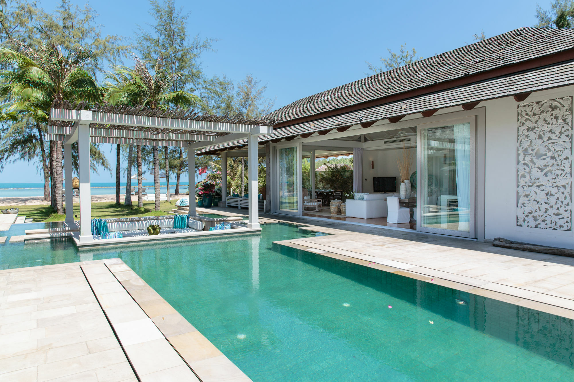 Villa Mia Beach, And Events Chaweng (Koh Samui)