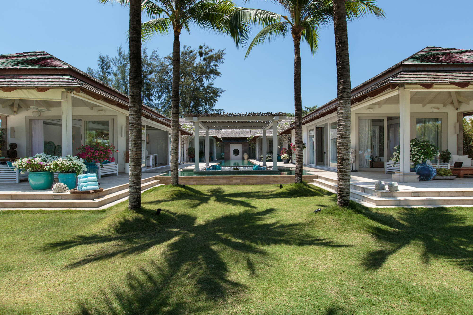 Mia Beach, And Events Villa