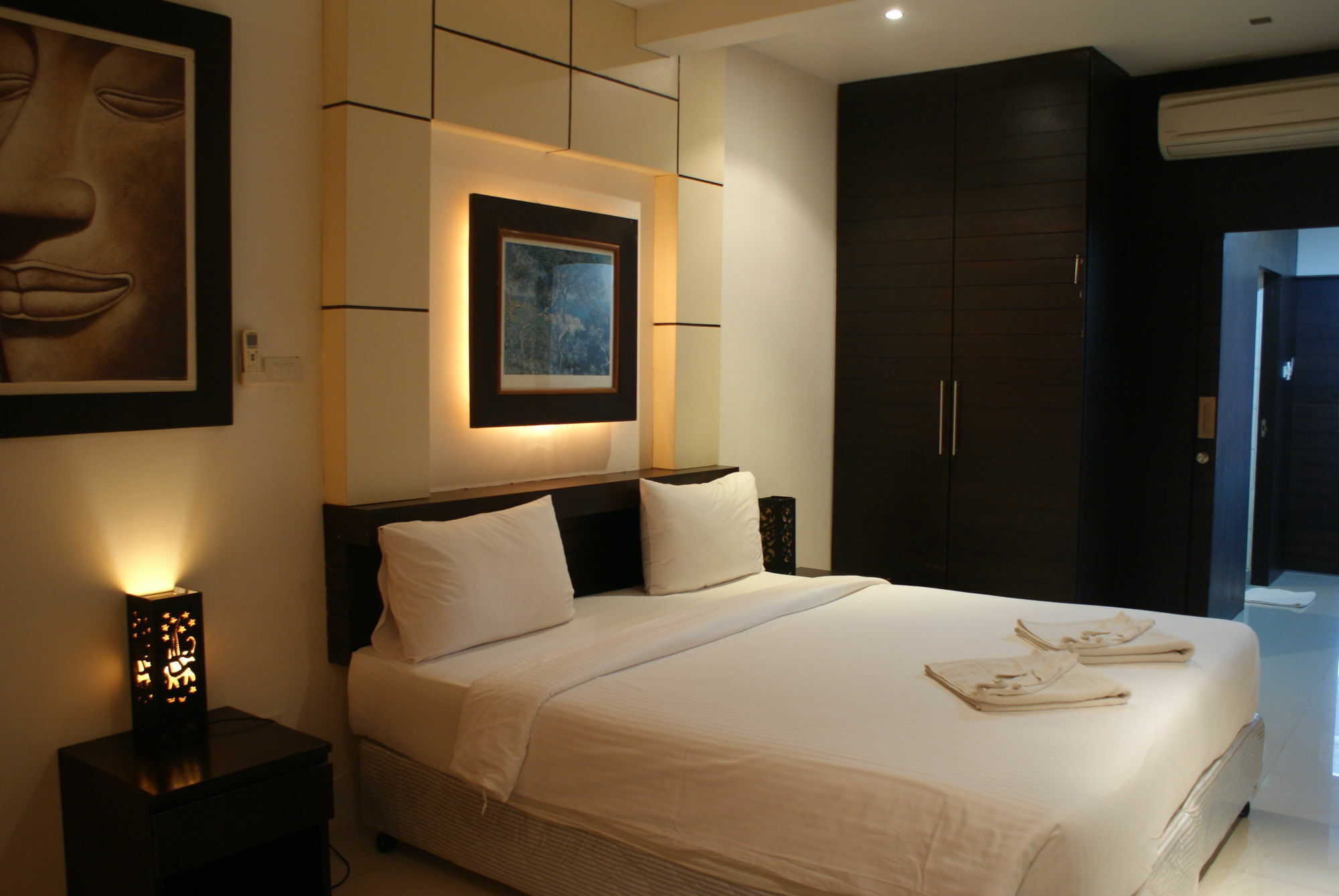 New International Hotel 2*