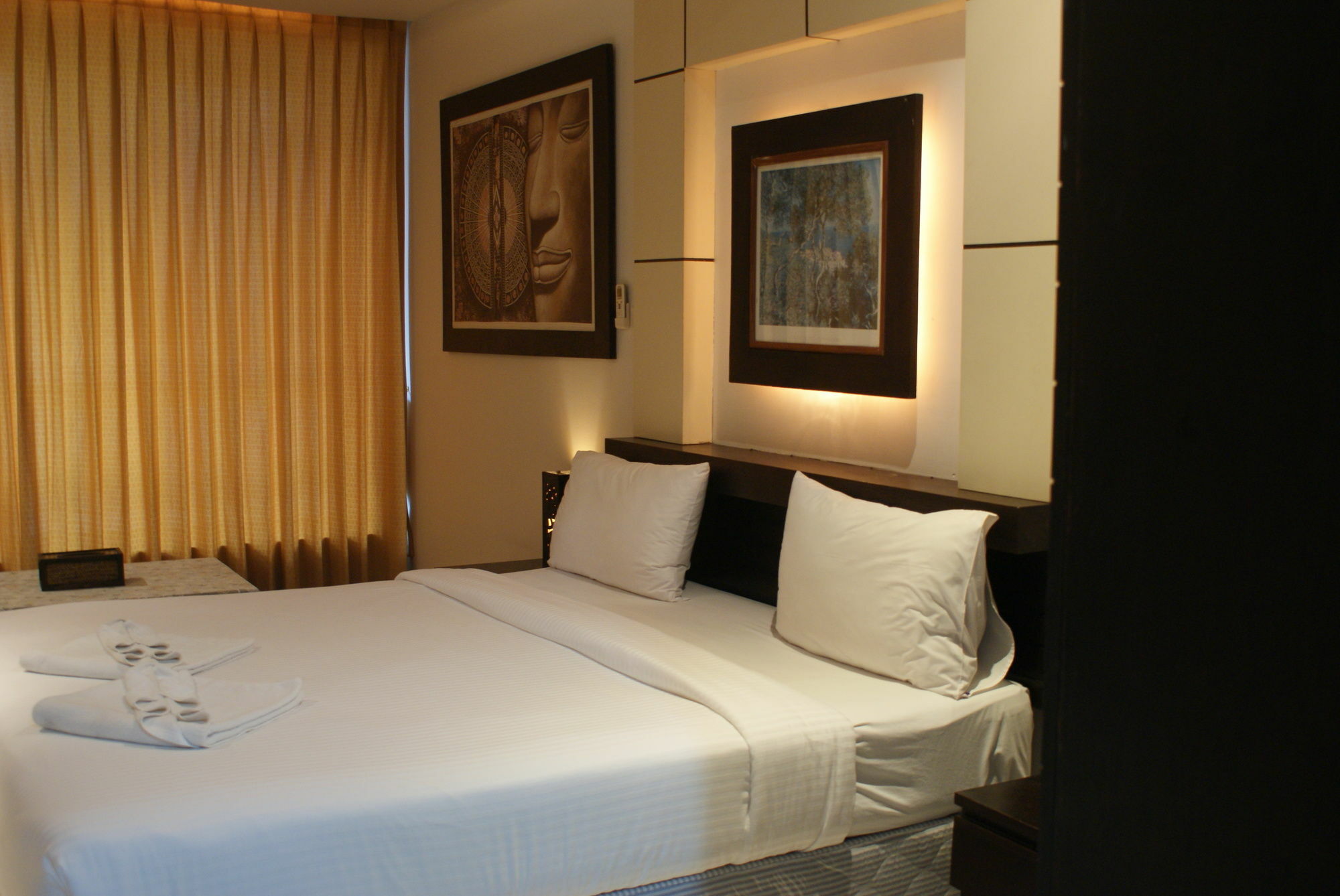 Hotel New International 2*