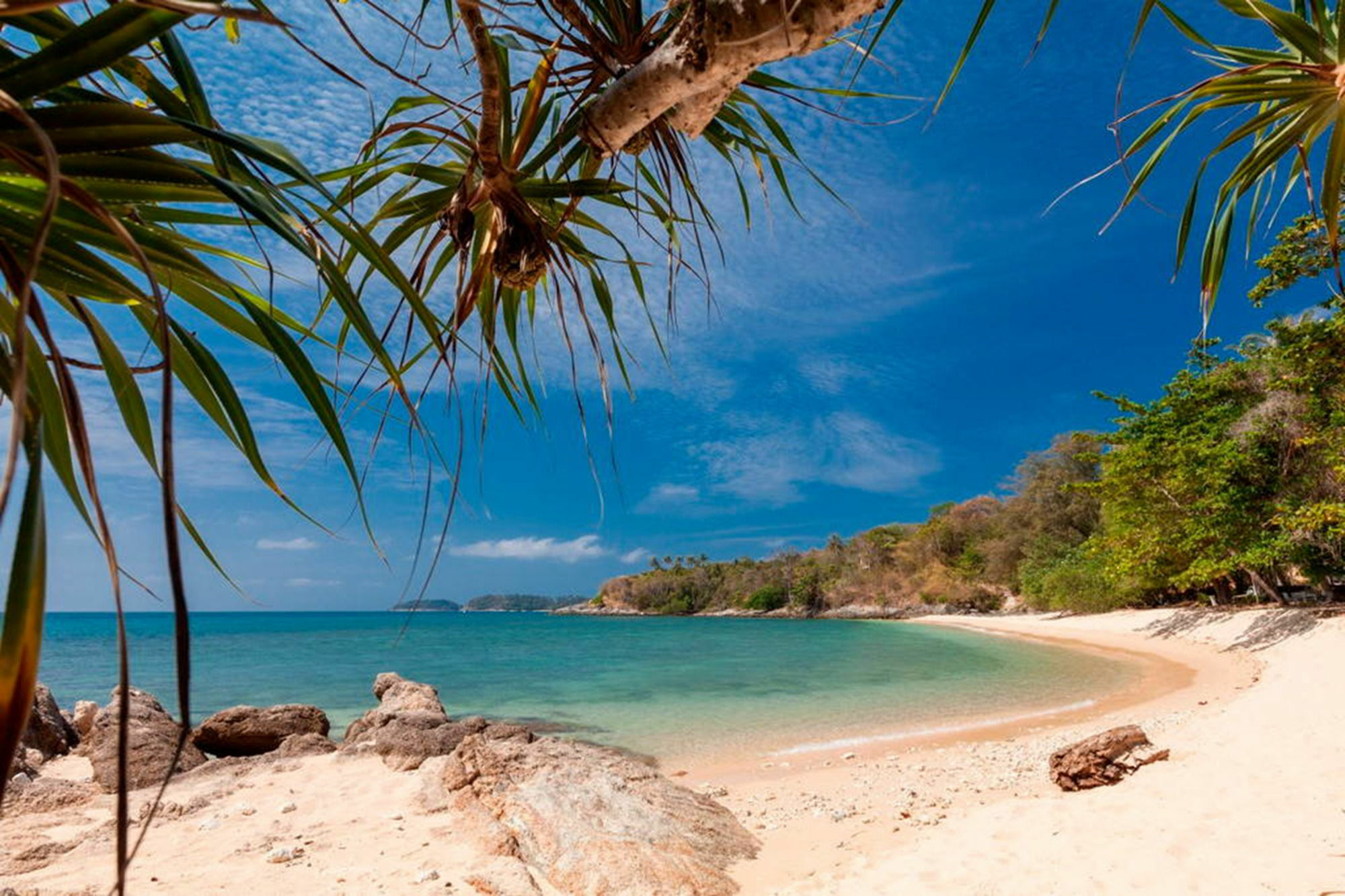 Pousada Baan Khunying - Secluded Phuket Beachfront Villa Rawai