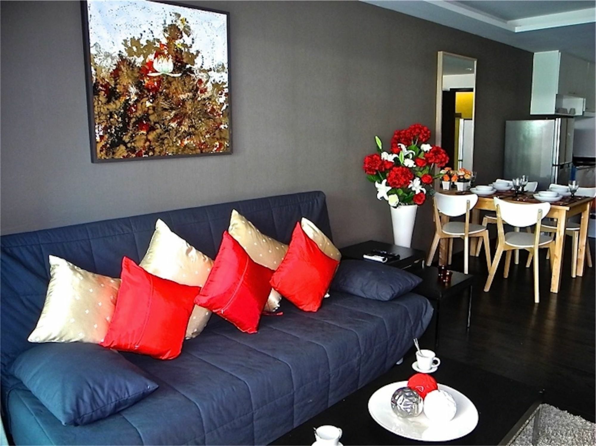Apartment Title 2 Bedrooms