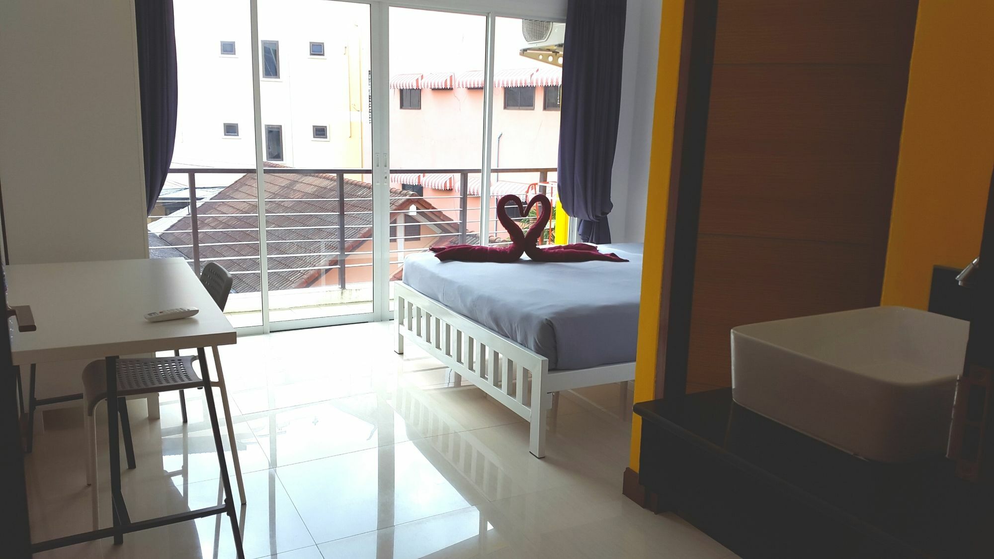 Albergue Bedbox Hostel *
