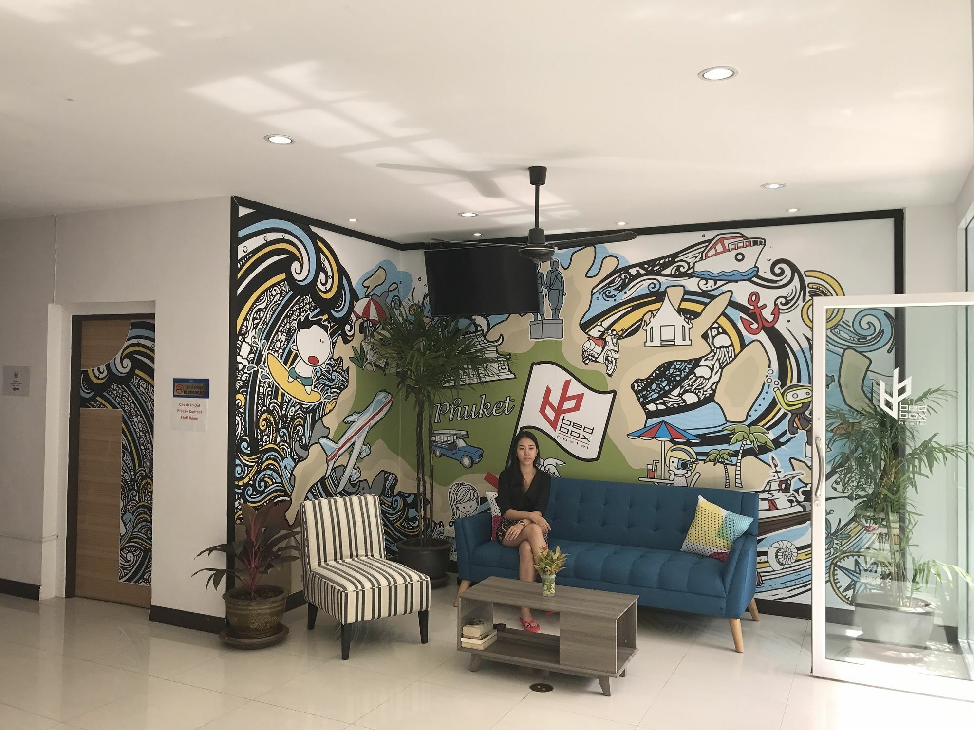 Albergue Bedbox Hostel Patong