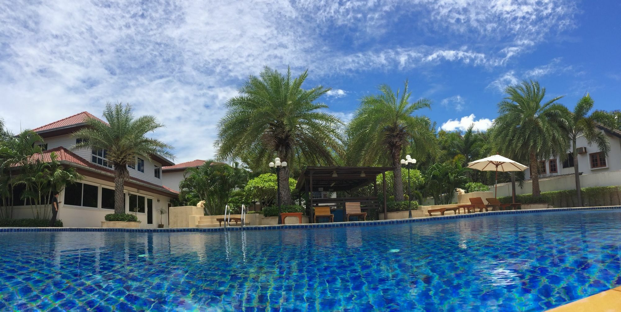Serene Sands 4*