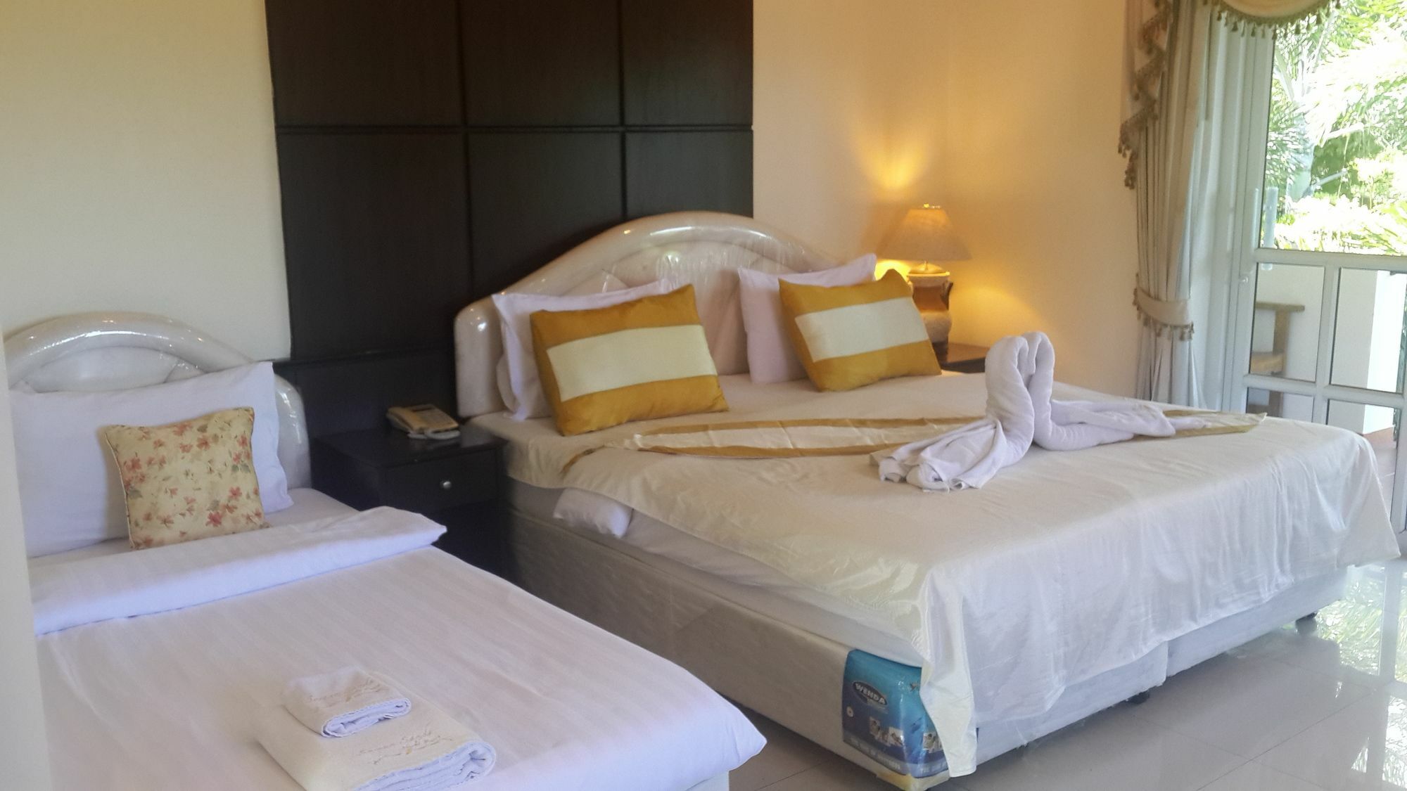 Serene Sands Hotel Bang Lamung