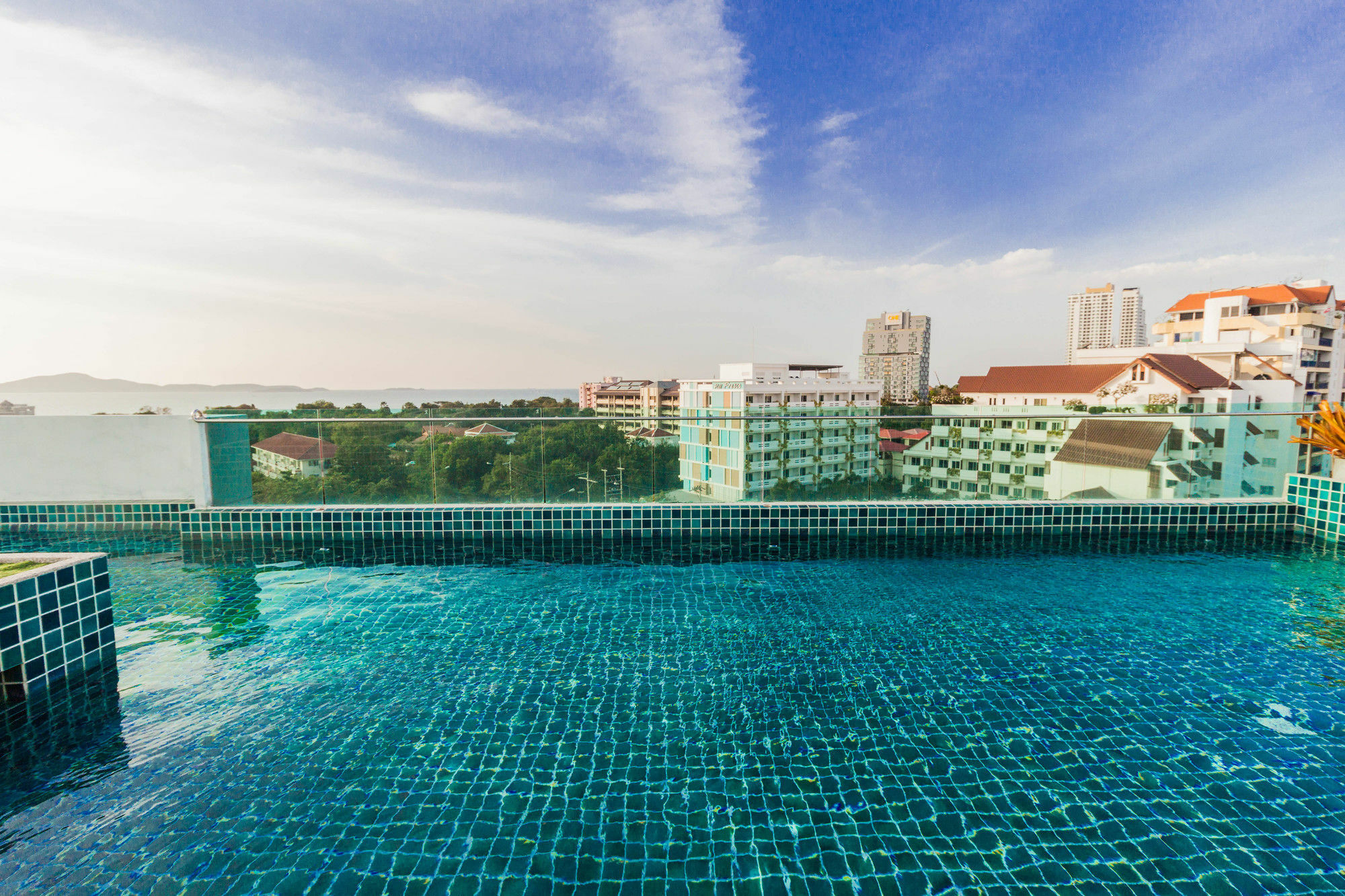 Laguna Bay 1 By Sunny Apartment *