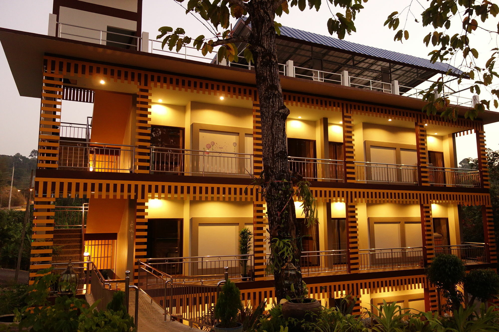 Airport Phuket Garden 3*